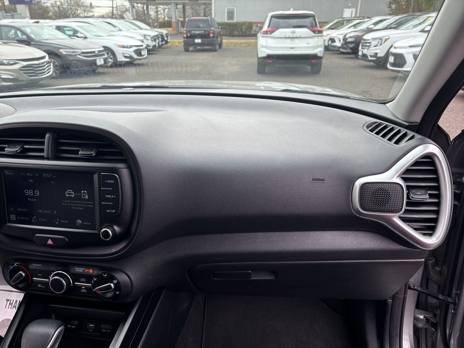 2023 Kia Soul LX 26