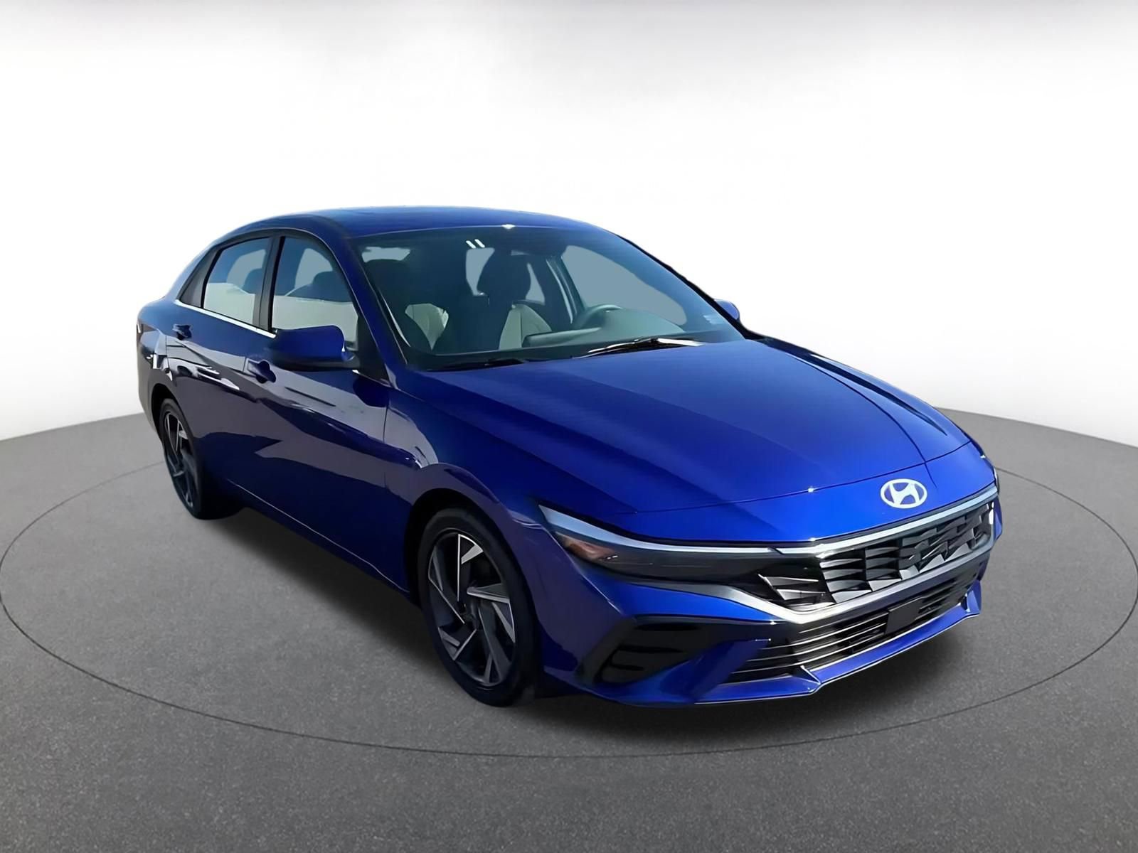 Thumbnail: 2025 Hyundai Elantra - 3