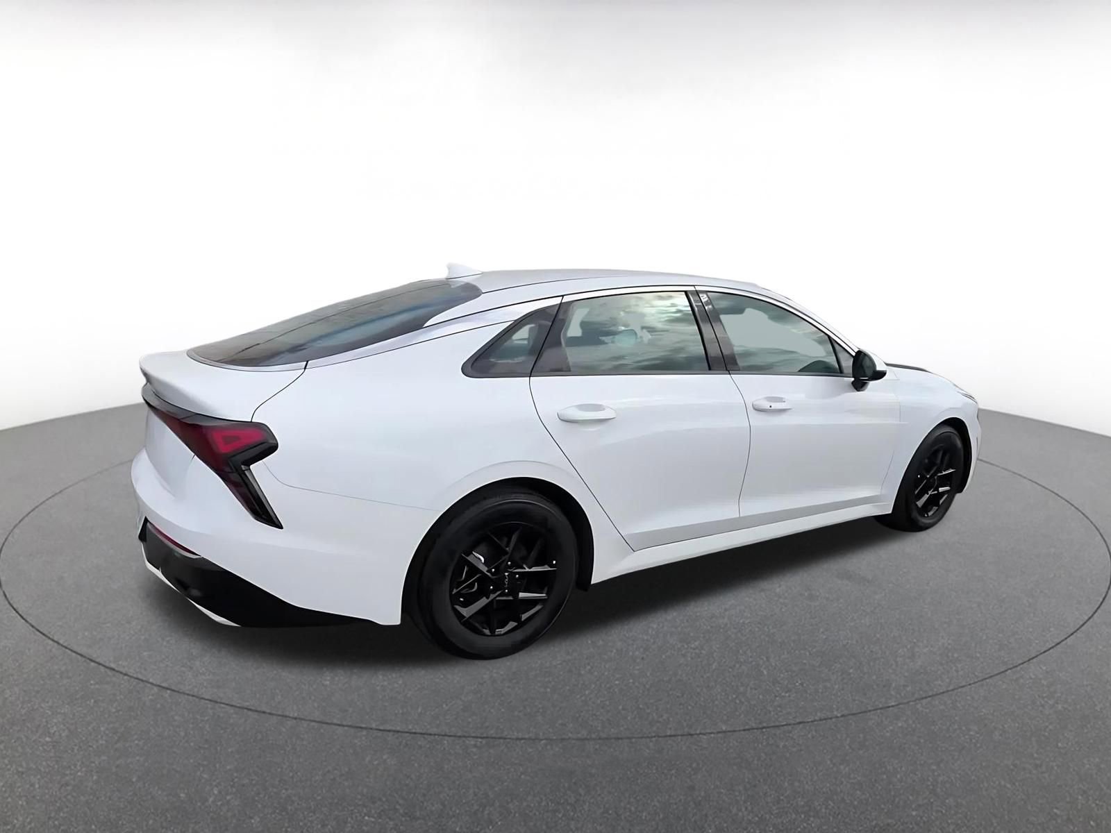 Thumbnail: 2025 Kia K5 - 15