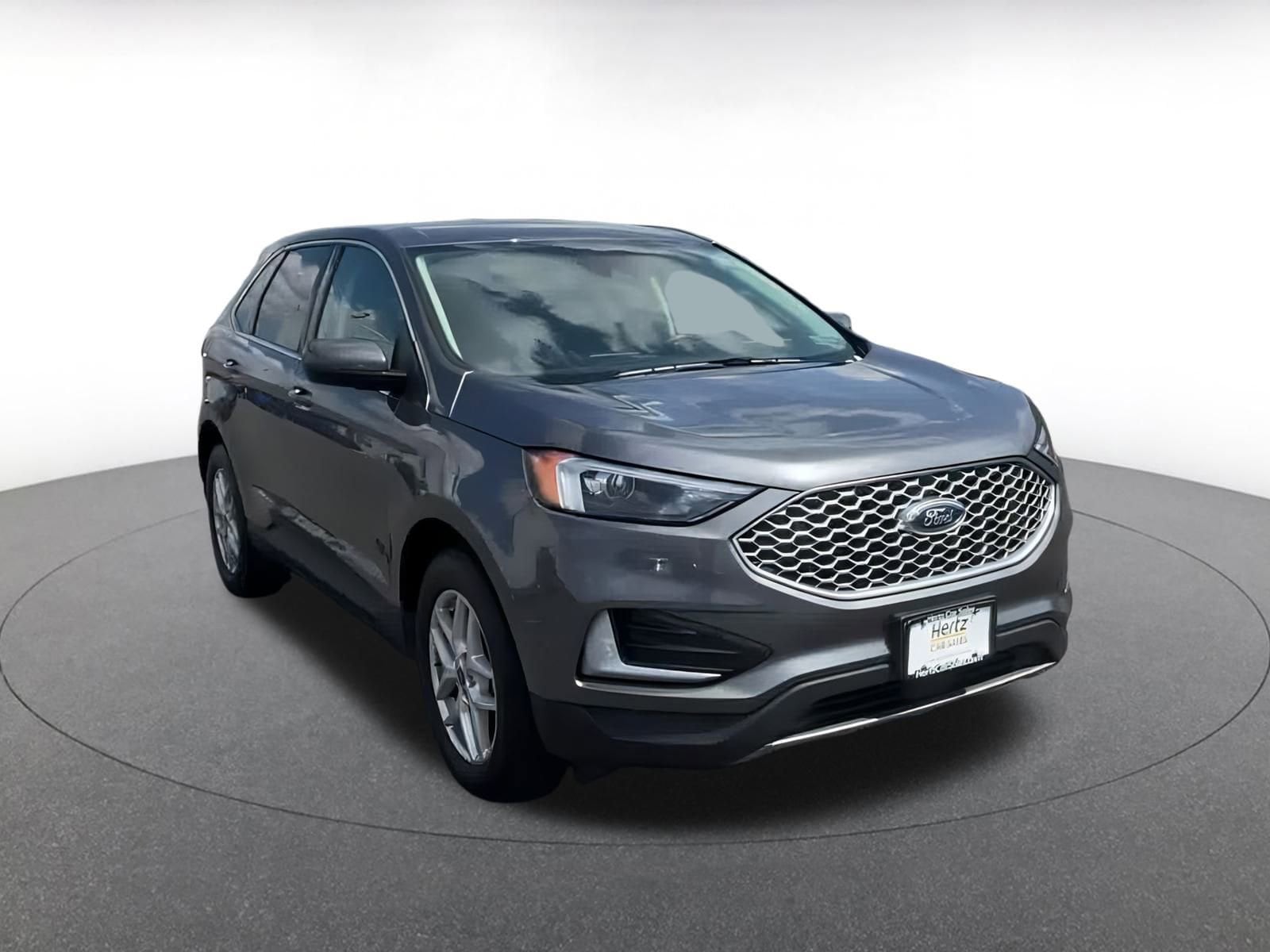 Thumbnail: 2024 Ford Edge - 3