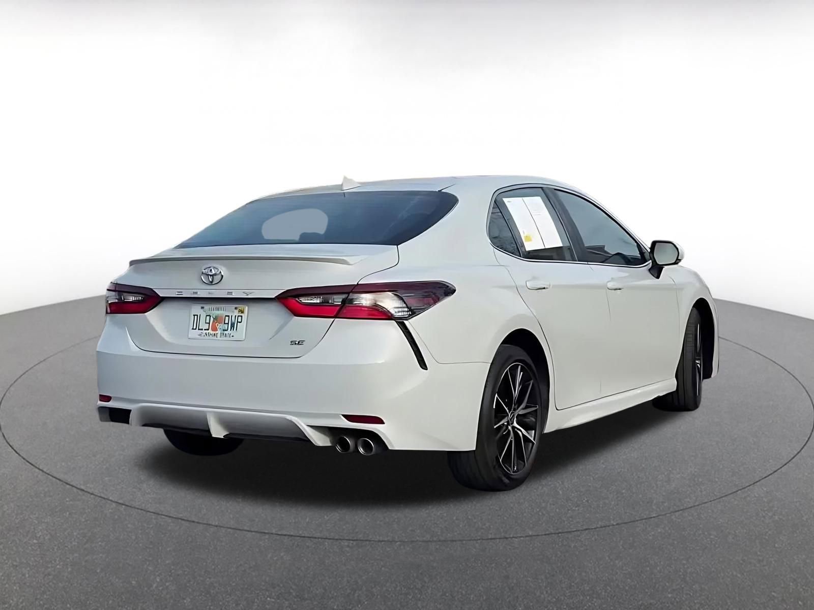 Thumbnail: 2024 Toyota Camry - 15