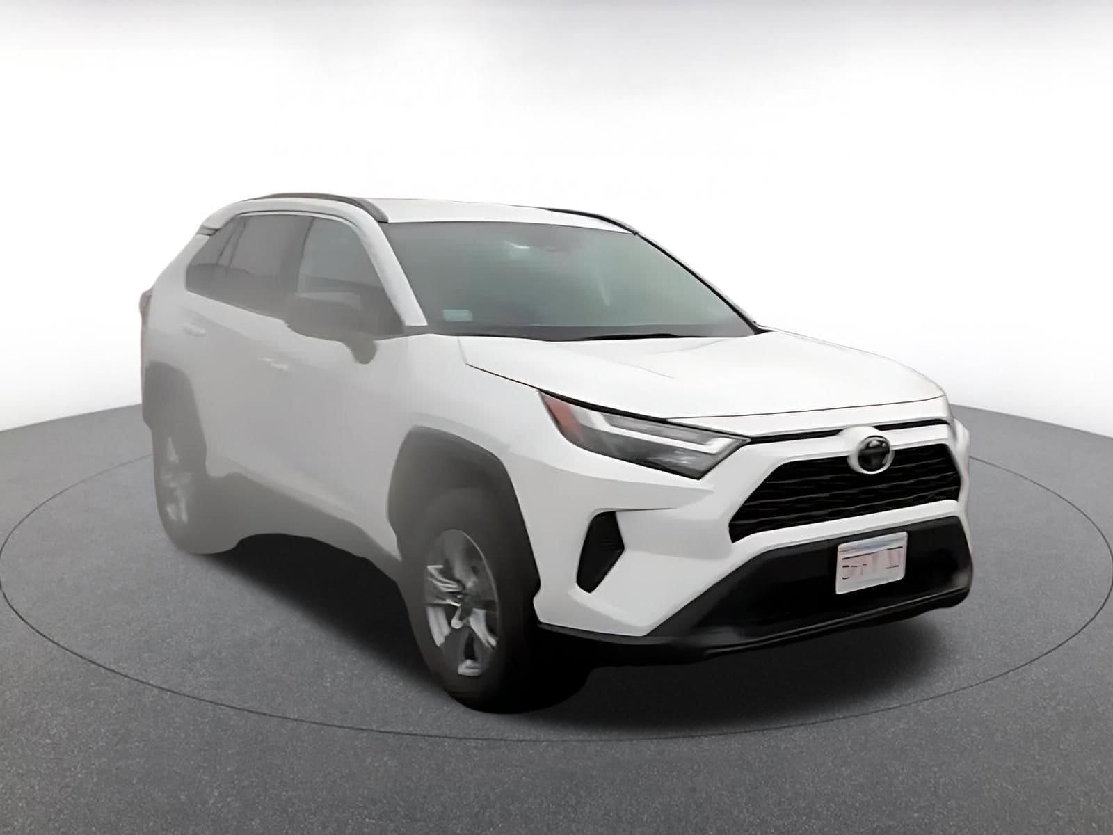Thumbnail: 2025 Toyota RAV4 - 3
