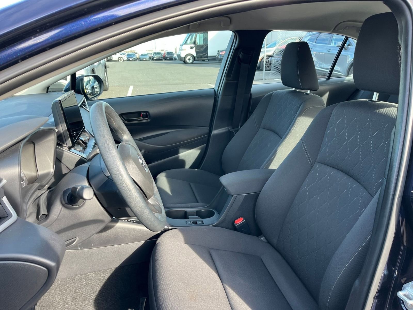 Thumbnail: 2025 Toyota Corolla - 35