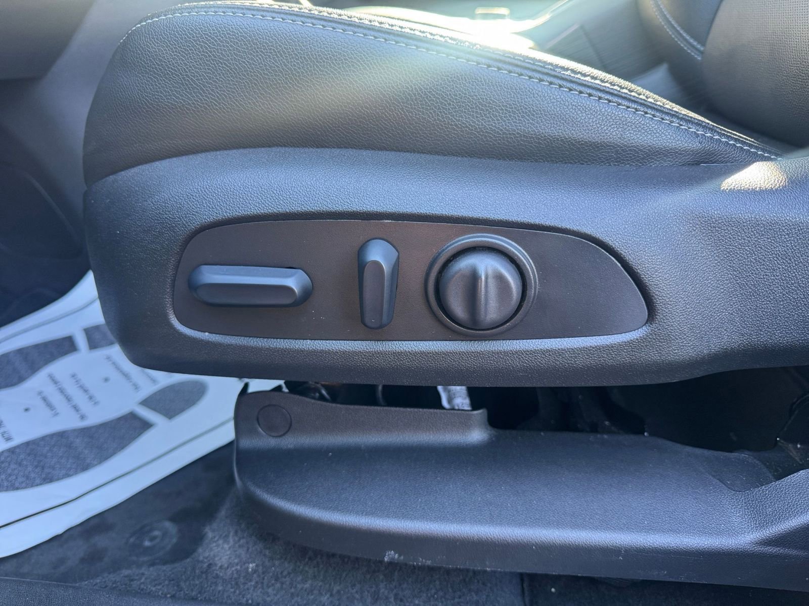 2024 GMC Terrain SLT 23