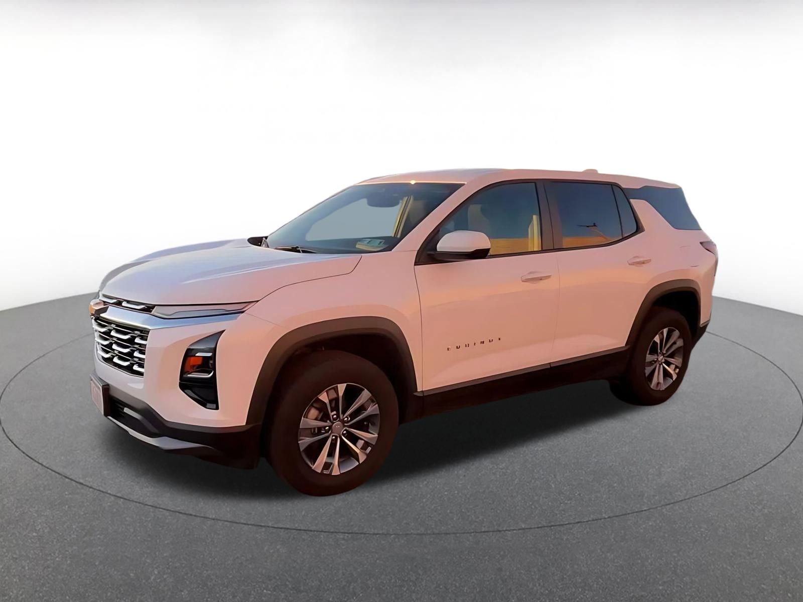 Thumbnail: 2025 Chevrolet Equinox - 8