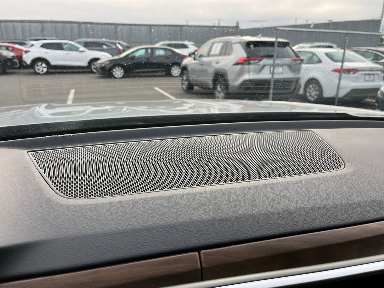 Thumbnail: 2025 Volkswagen Atlas - 18