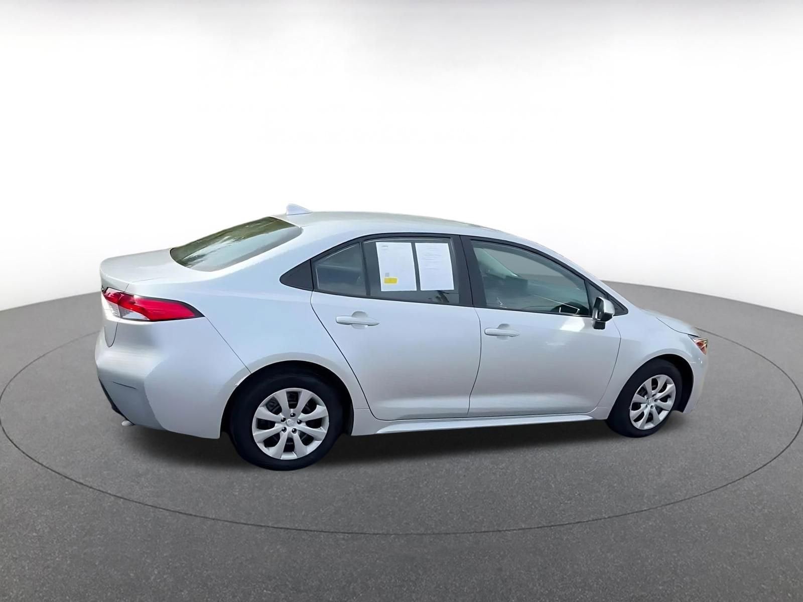 Thumbnail: 2025 Toyota Corolla - 15