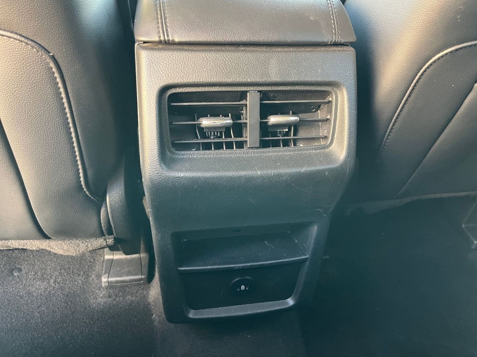 Thumbnail: 2024 Ford Edge - 23