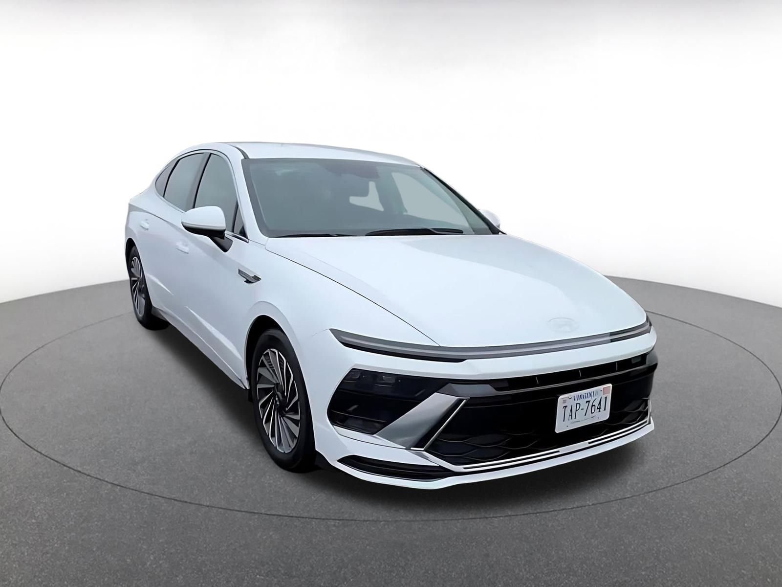 Thumbnail: 2025 Hyundai Sonata - 3