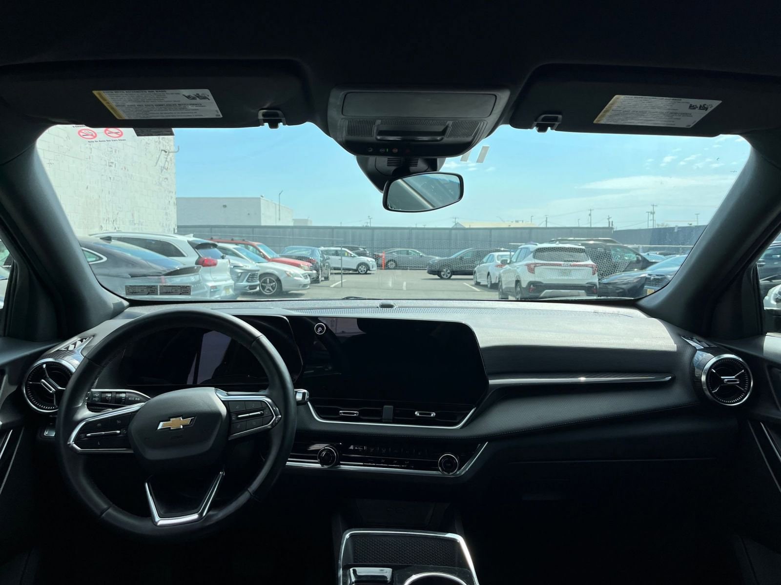 Thumbnail: 2025 Chevrolet Equinox - 33
