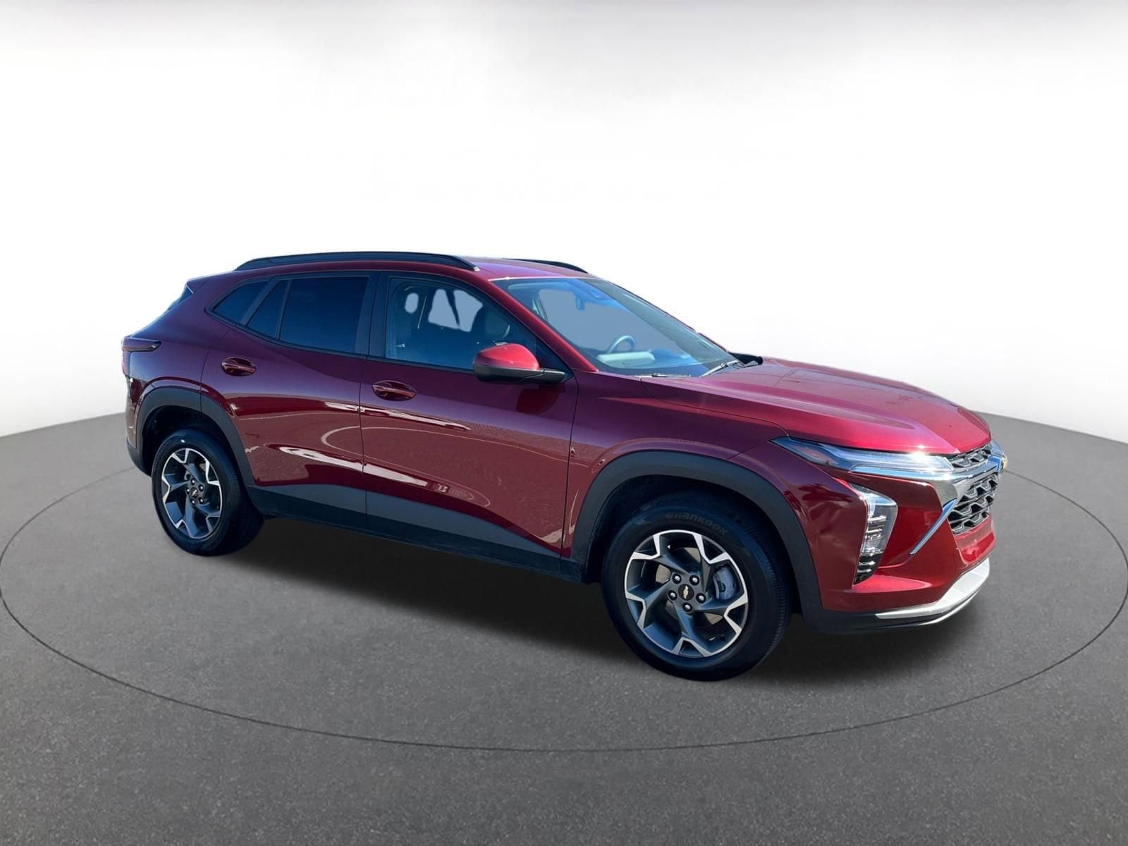 Thumbnail: 2025 Chevrolet Trax - 1
