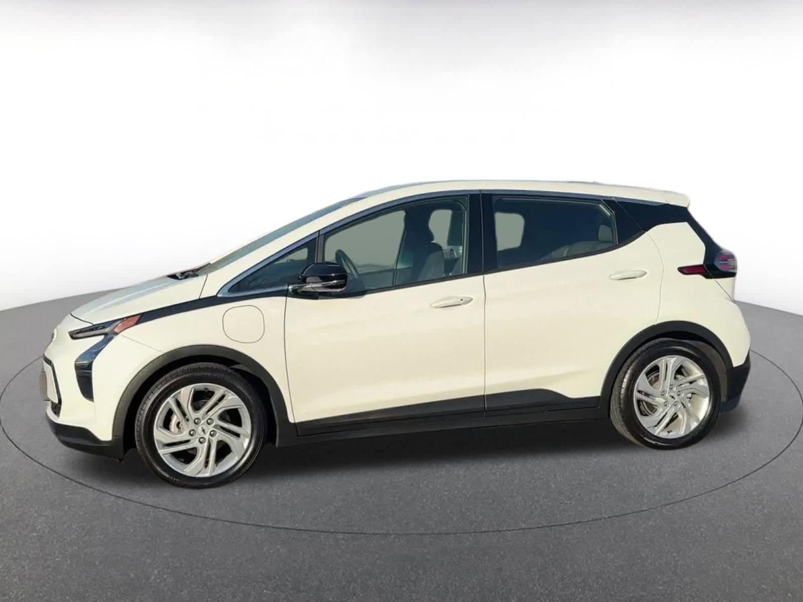 2023 Chevrolet Bolt EV 1LT 7