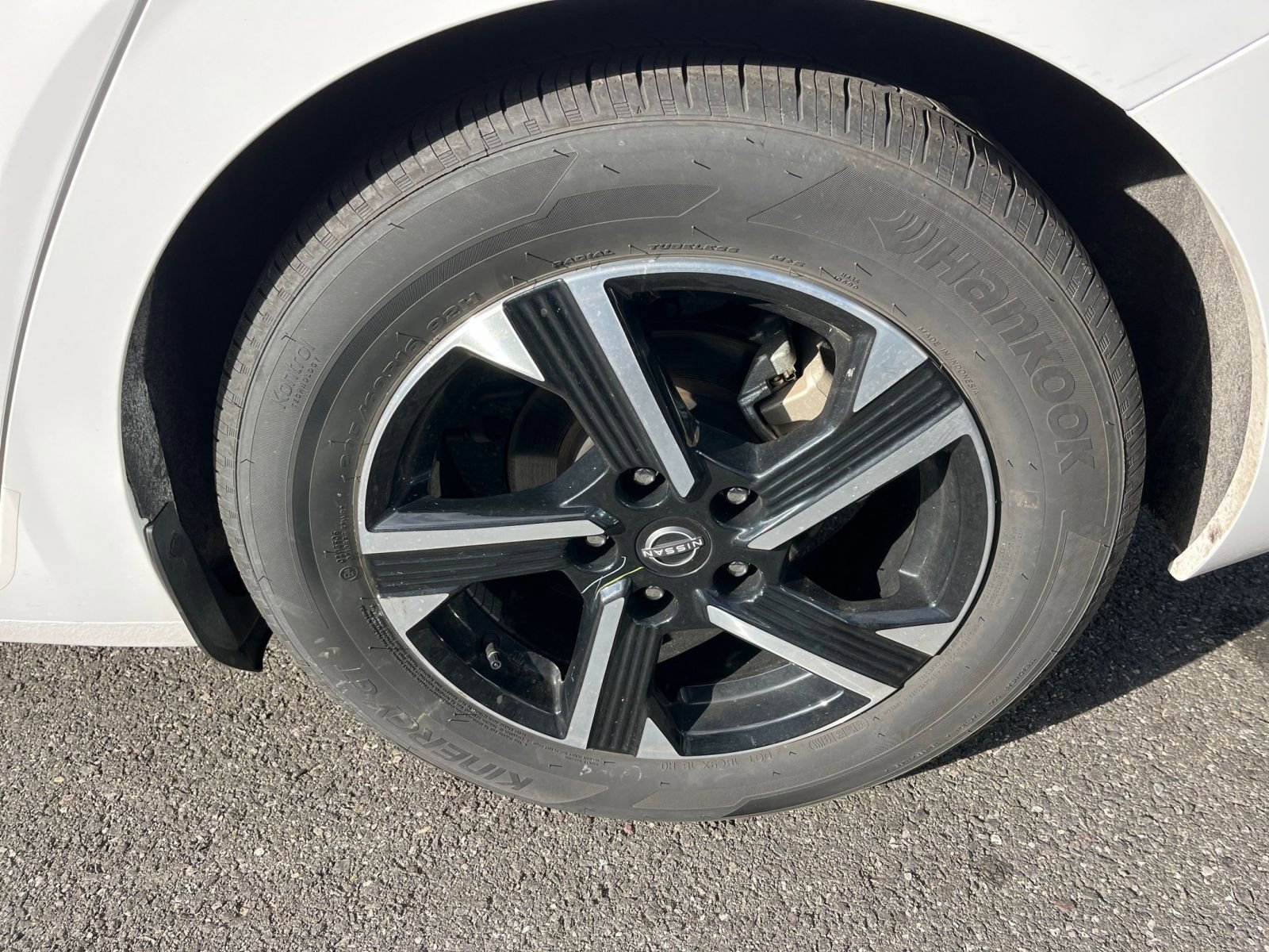 Thumbnail: 2025 Nissan Sentra - 29