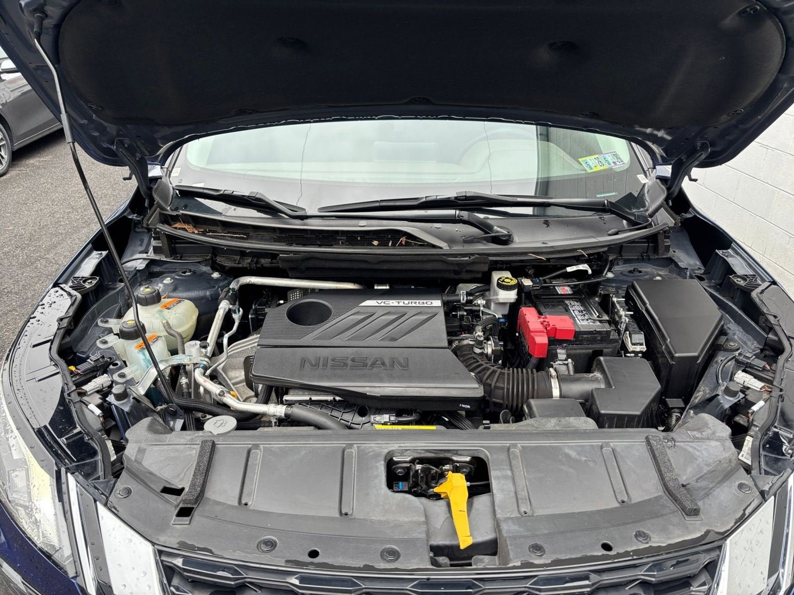 2023 Nissan Rogue S 32