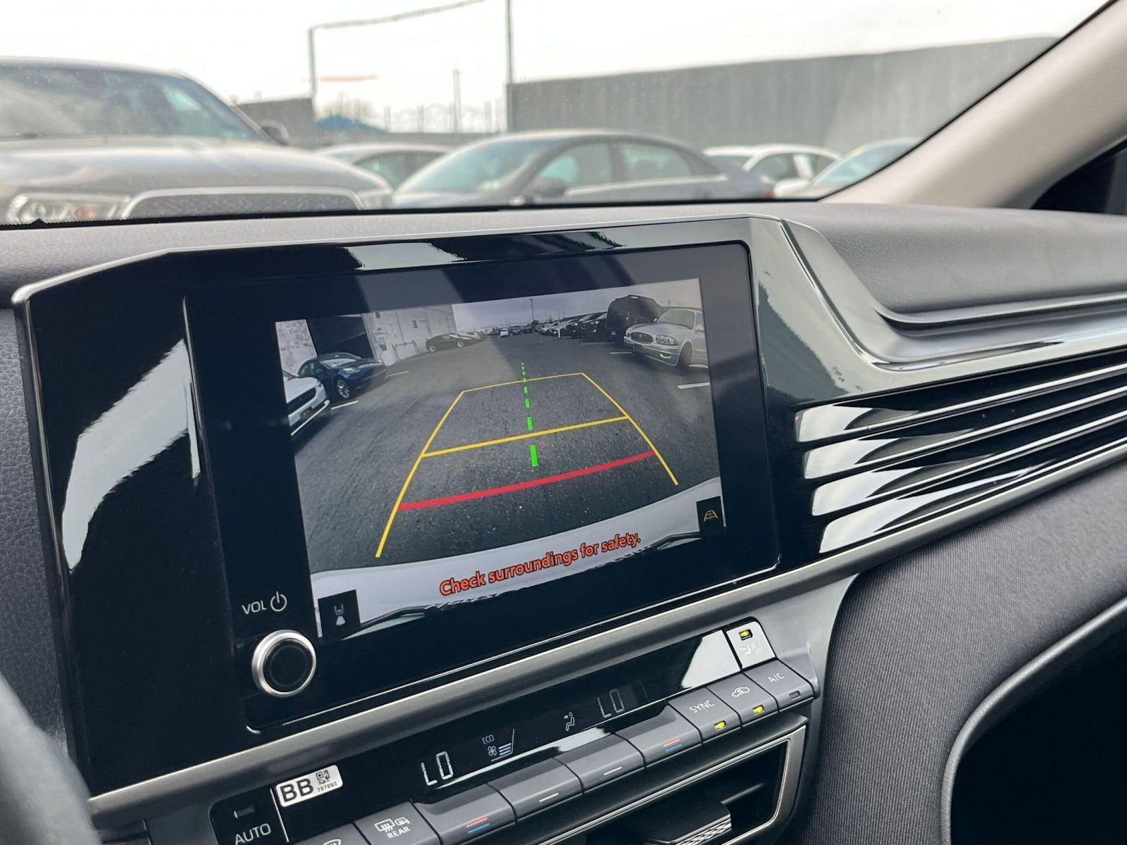 Thumbnail: 2025 Toyota Camry - 23