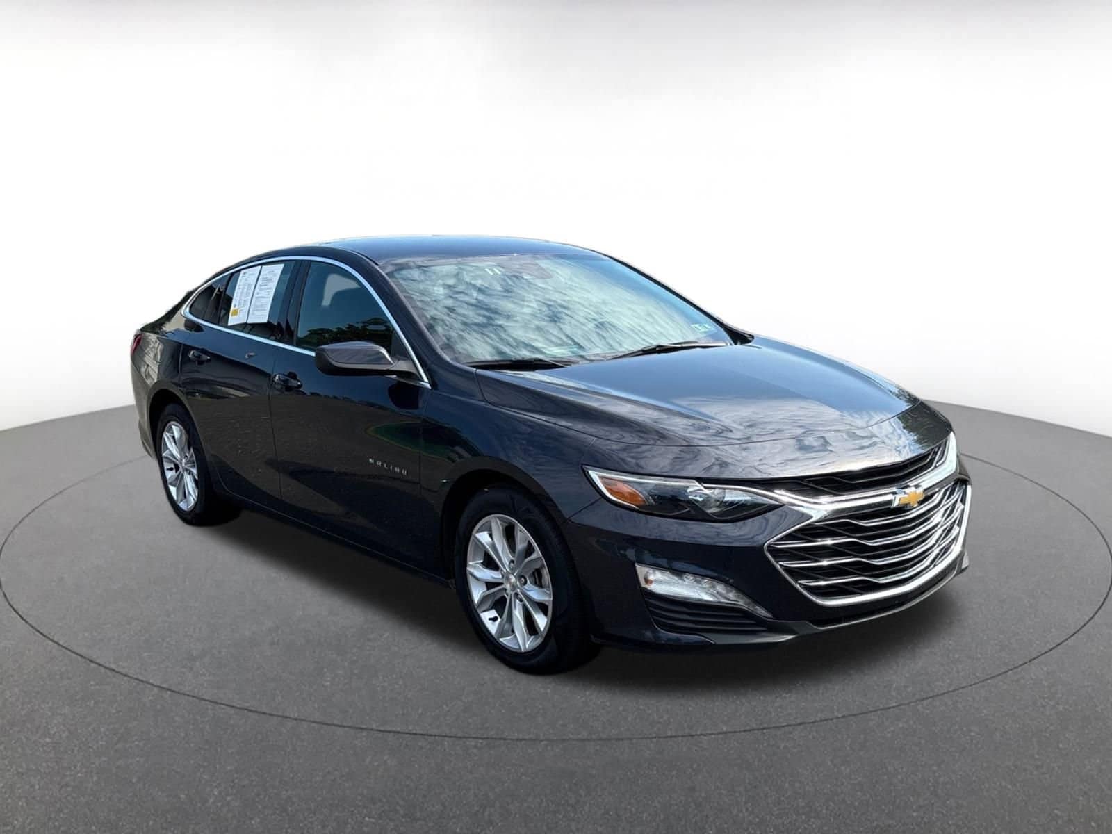 Thumbnail: 2023 Chevrolet Malibu - 1