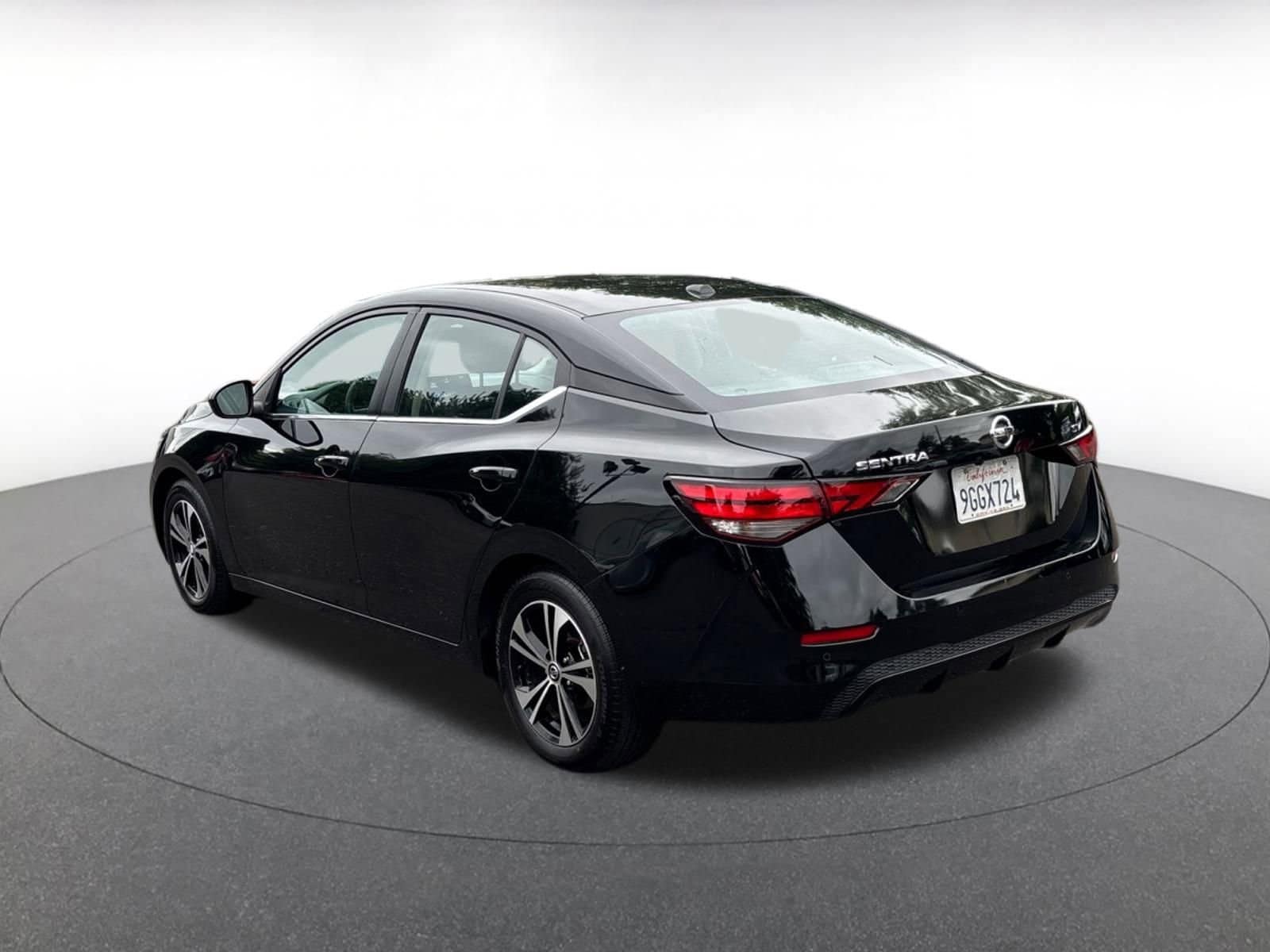 Thumbnail: 2023 Nissan Sentra - 5