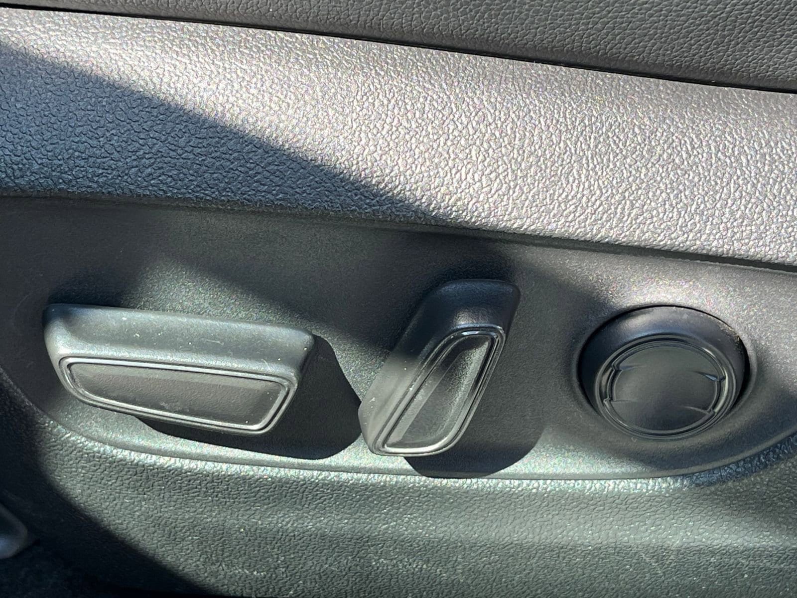 Thumbnail: 2024 Toyota Highlander - 22