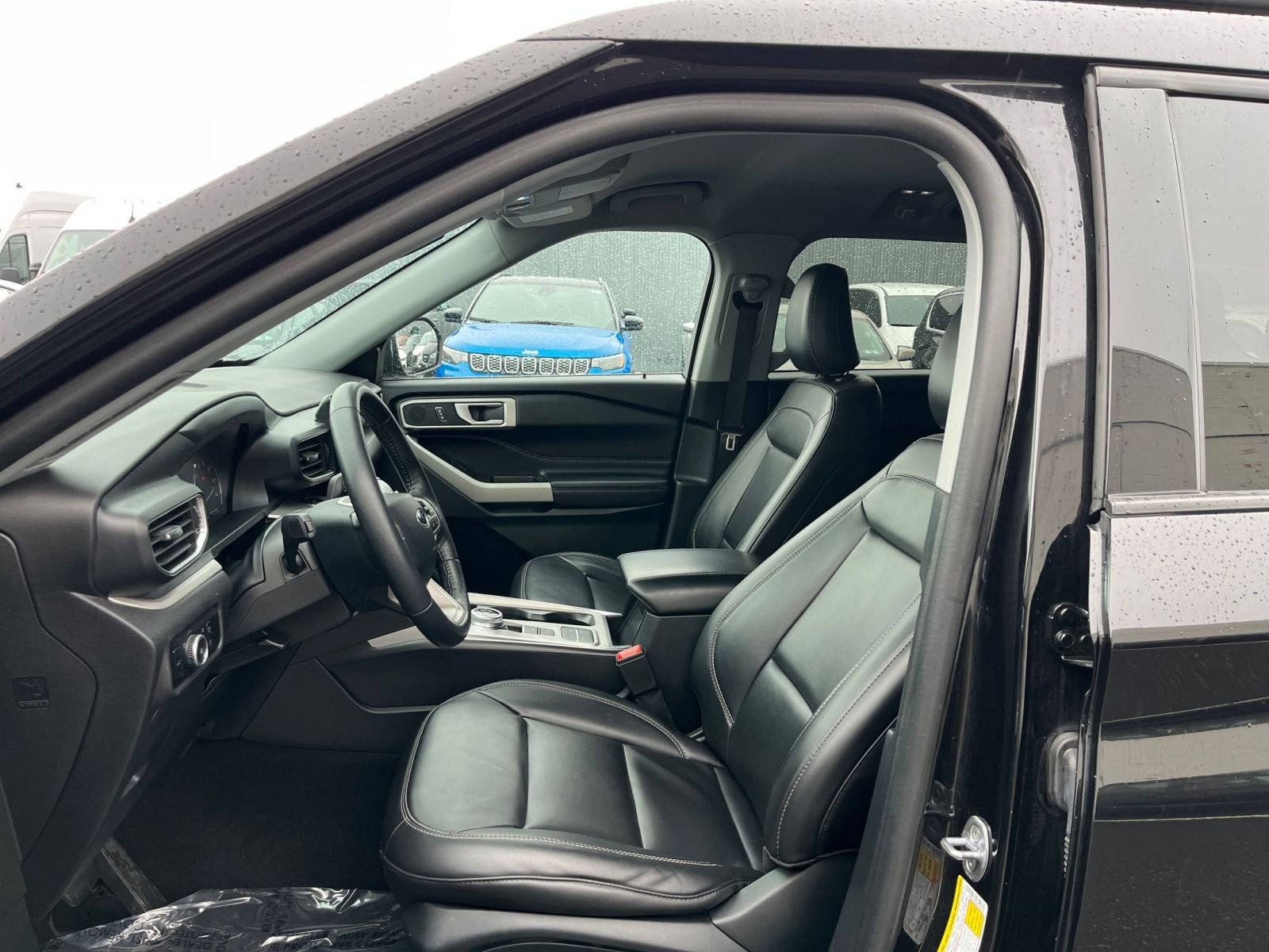 Thumbnail: 2024 Ford Explorer - 29