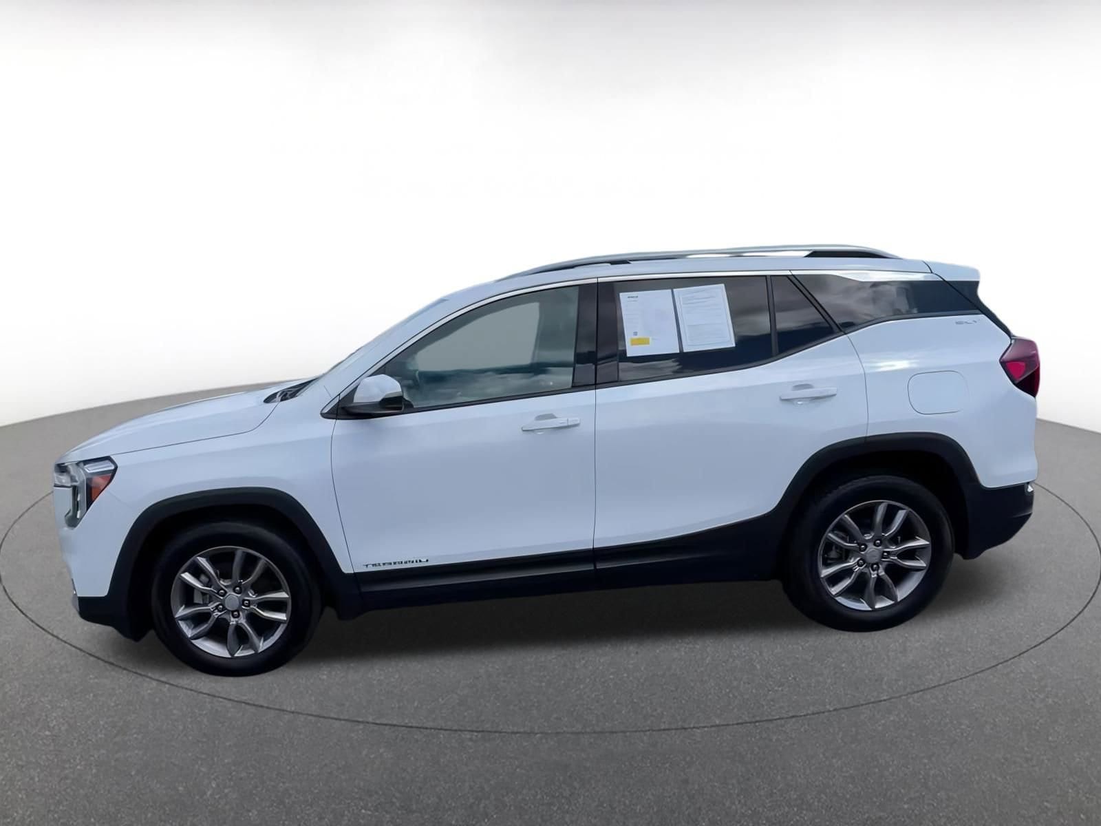 Thumbnail: 2023 GMC Terrain - 9