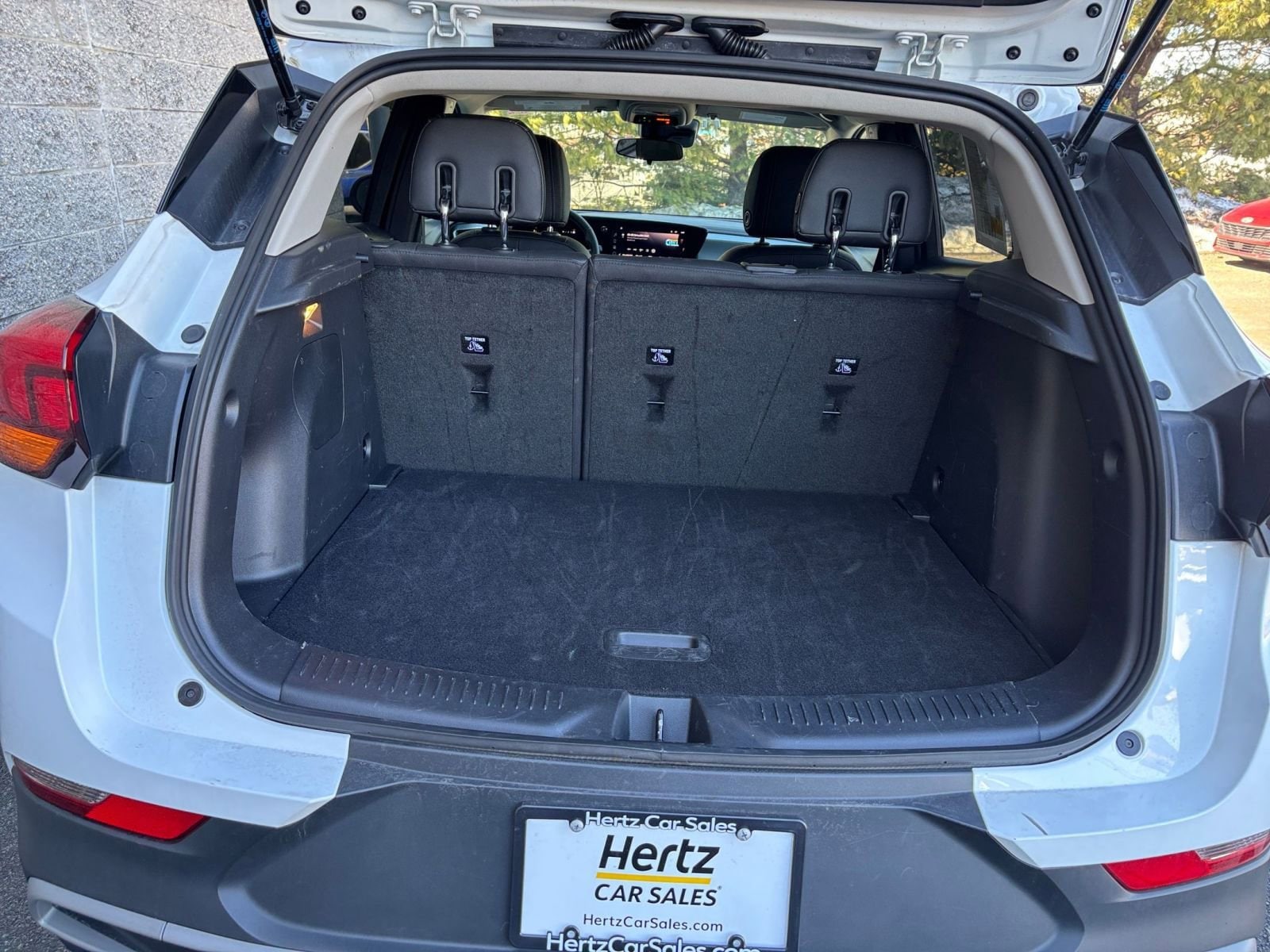 Thumbnail: 2025 Buick Encore GX - 32