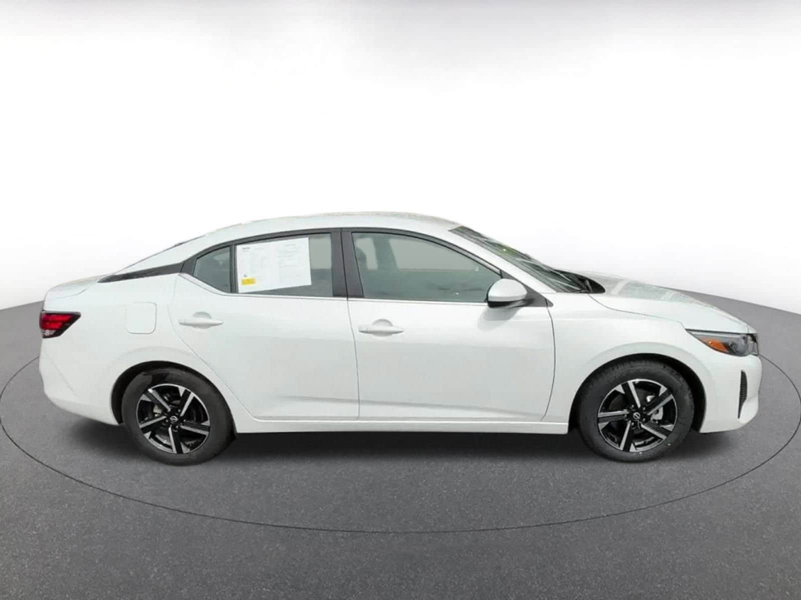 2024 Nissan Sentra SV 16