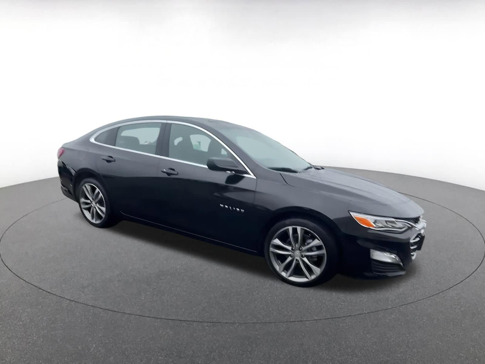 Thumbnail: 2024 Chevrolet Malibu - 2