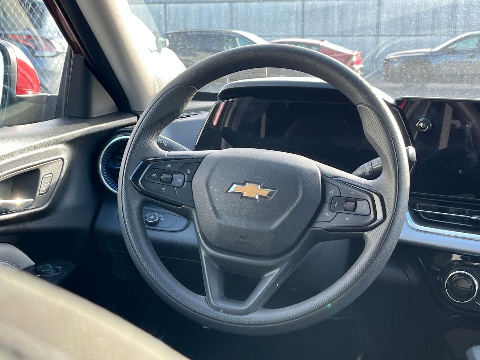 Thumbnail: 2025 Chevrolet Trax - 27