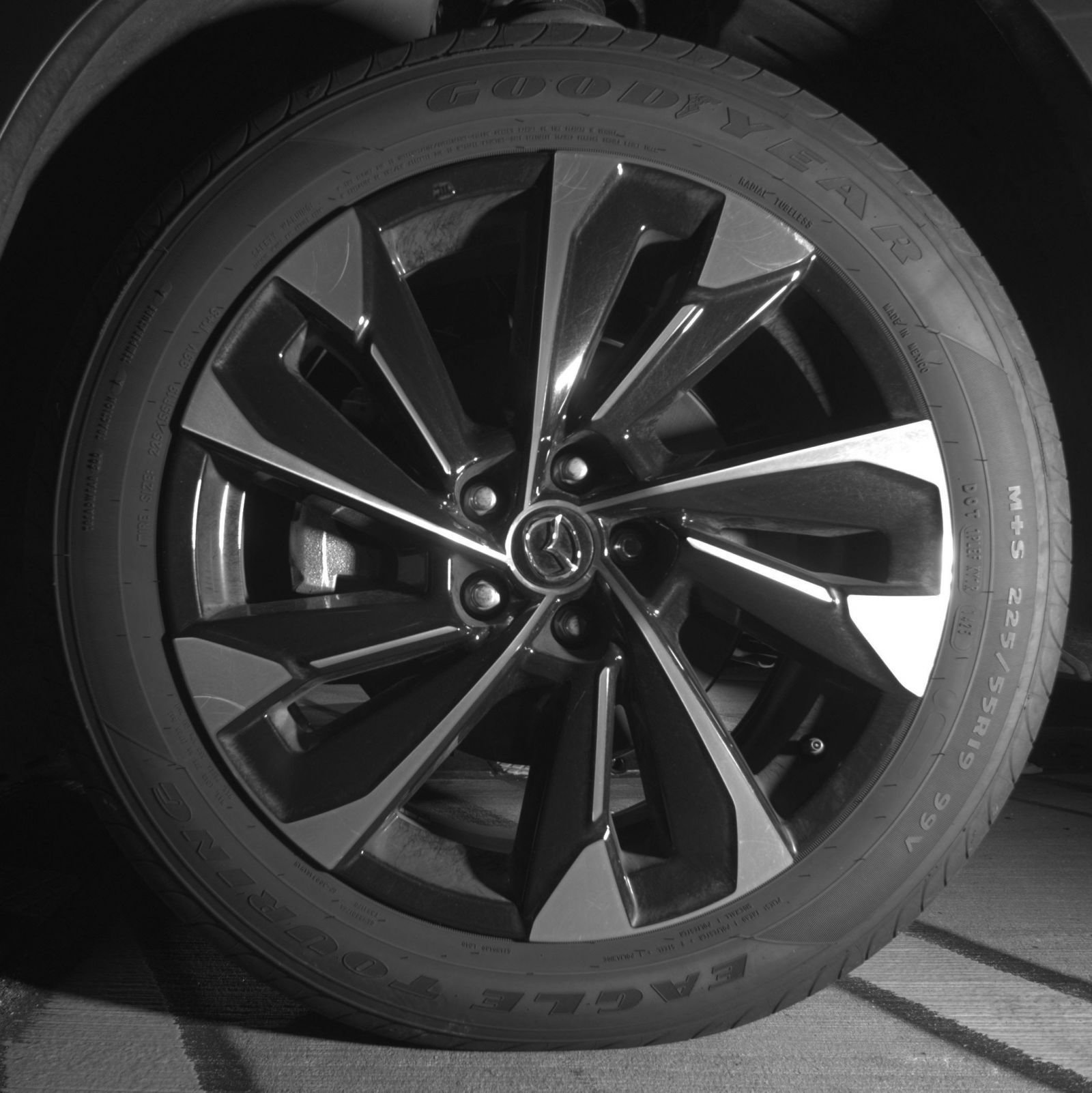 Thumbnail: 2025 Mazda CX-50 - 15