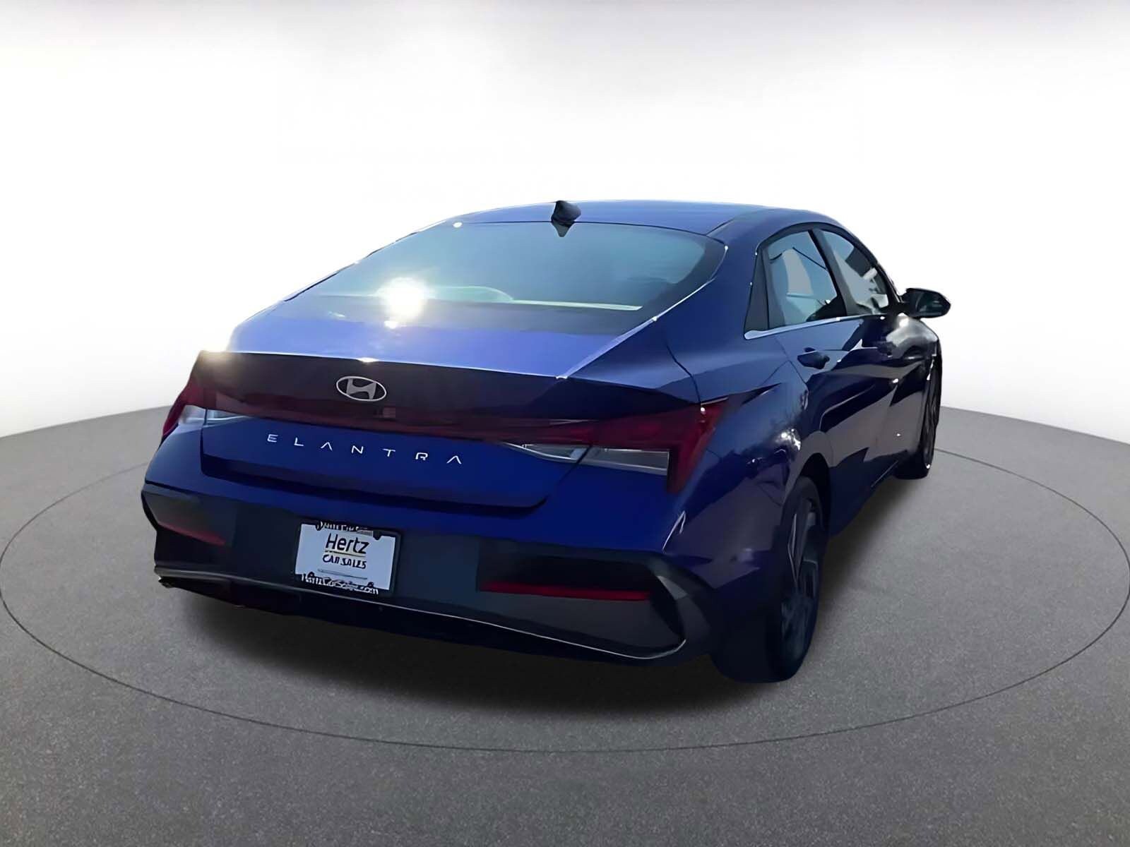 Thumbnail: 2025 Hyundai Elantra - 14