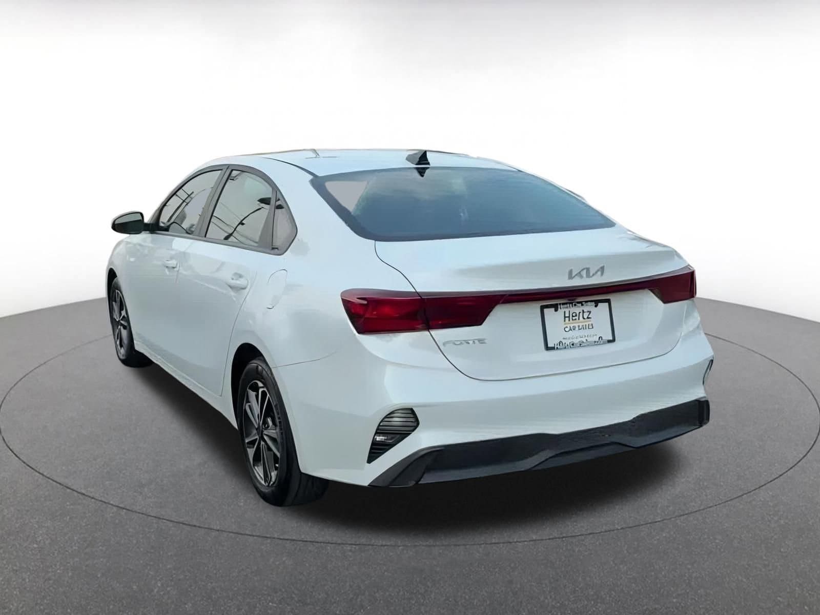2024 Kia Forte LXS 10