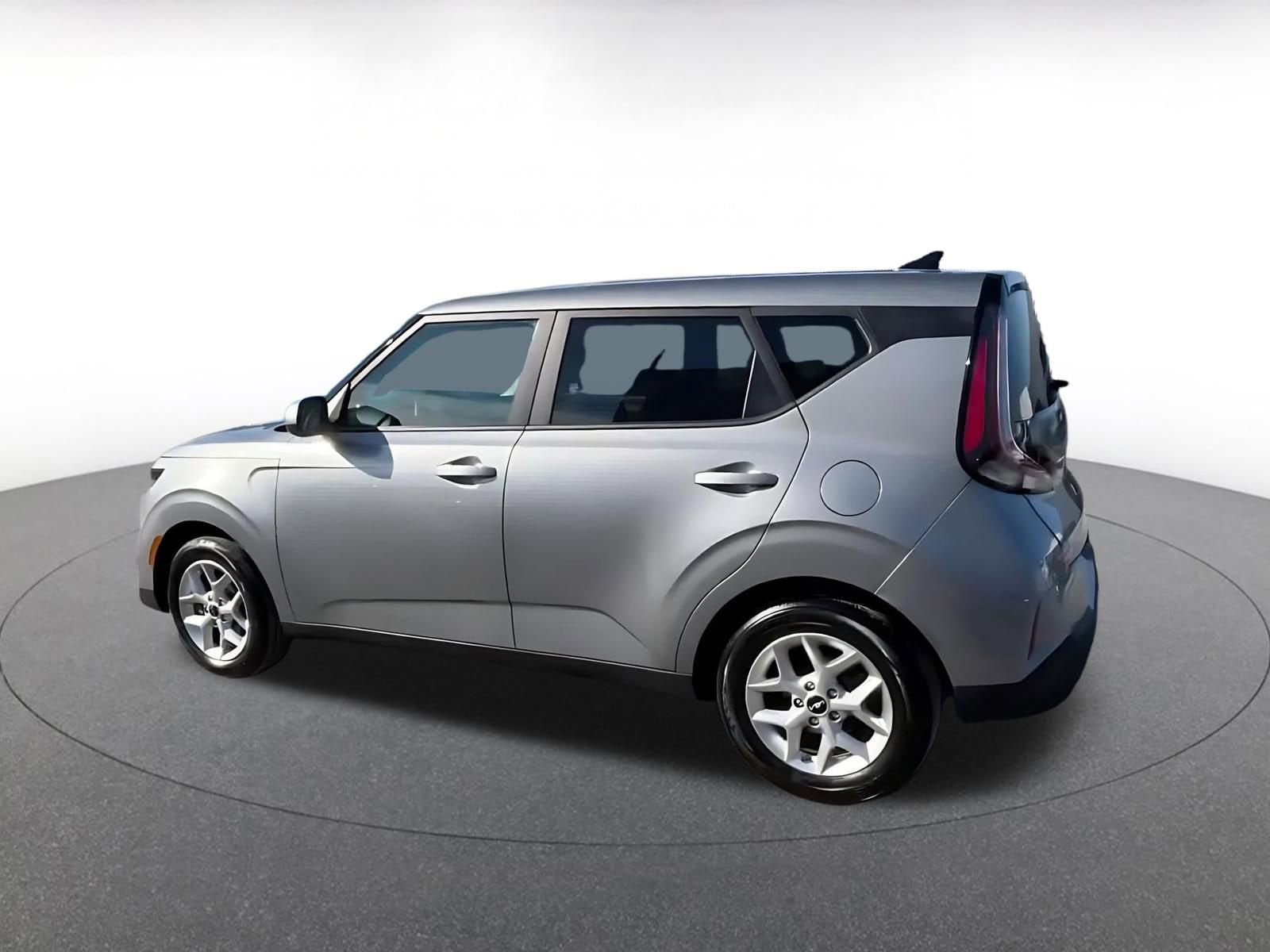 Thumbnail: 2025 Kia Soul - 10