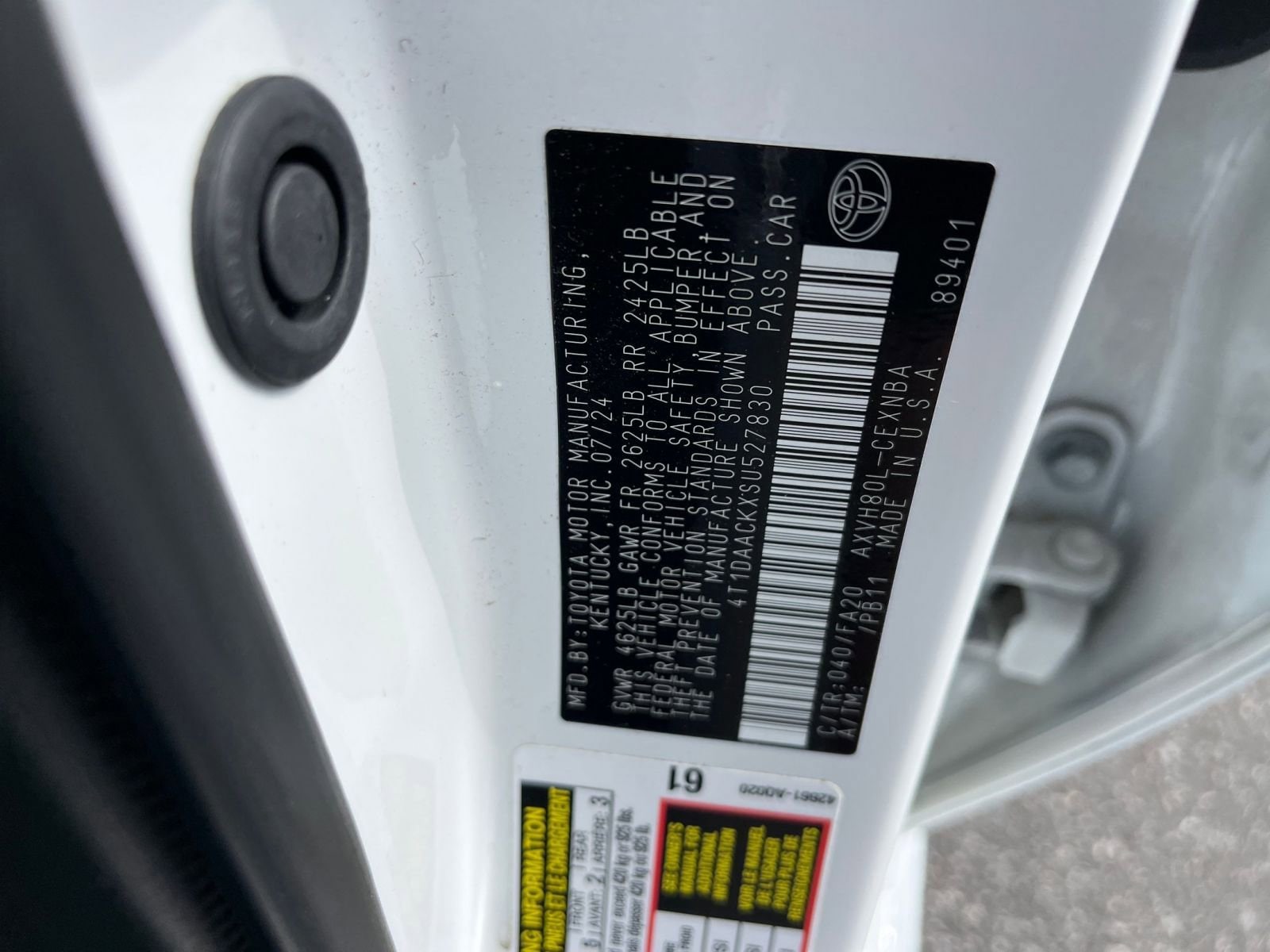 Thumbnail: 2025 Toyota Camry - 28