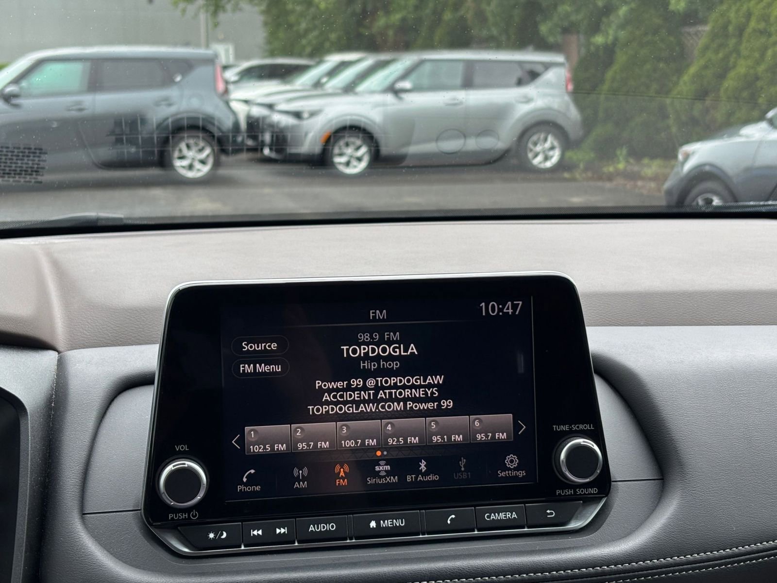 2023 Nissan Rogue S 21