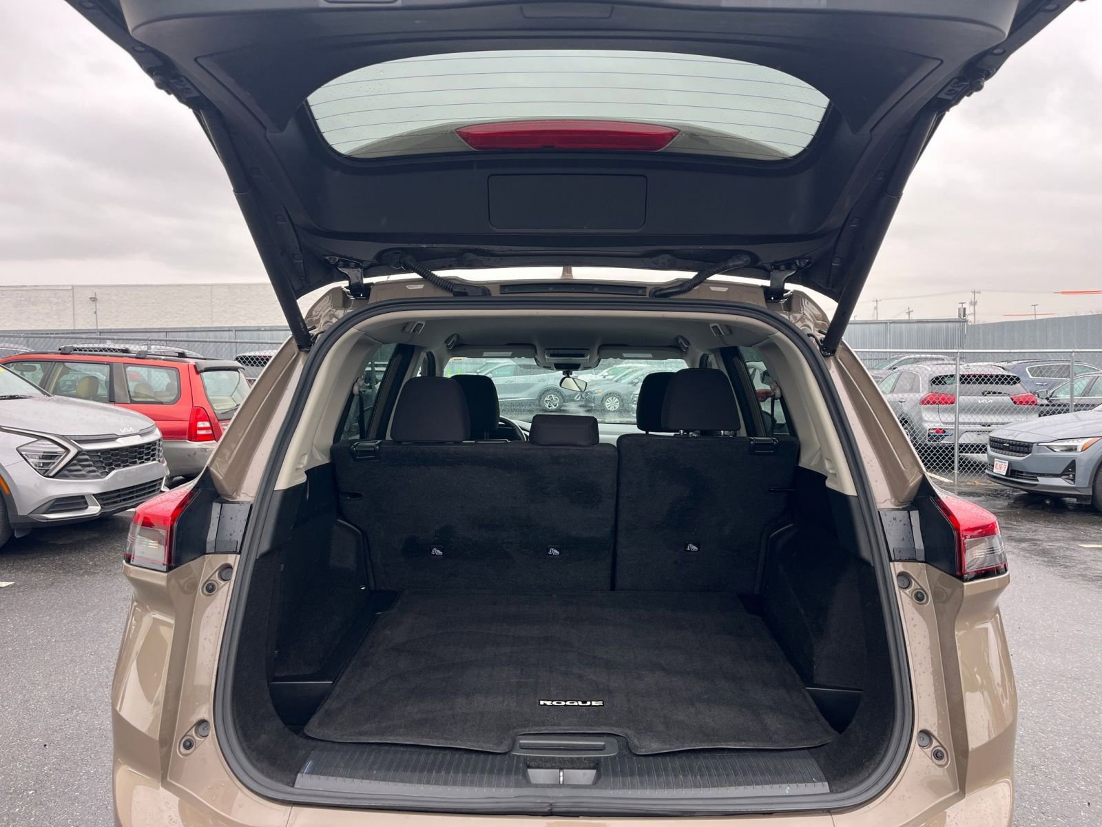 Thumbnail: 2025 Nissan Rogue - 32