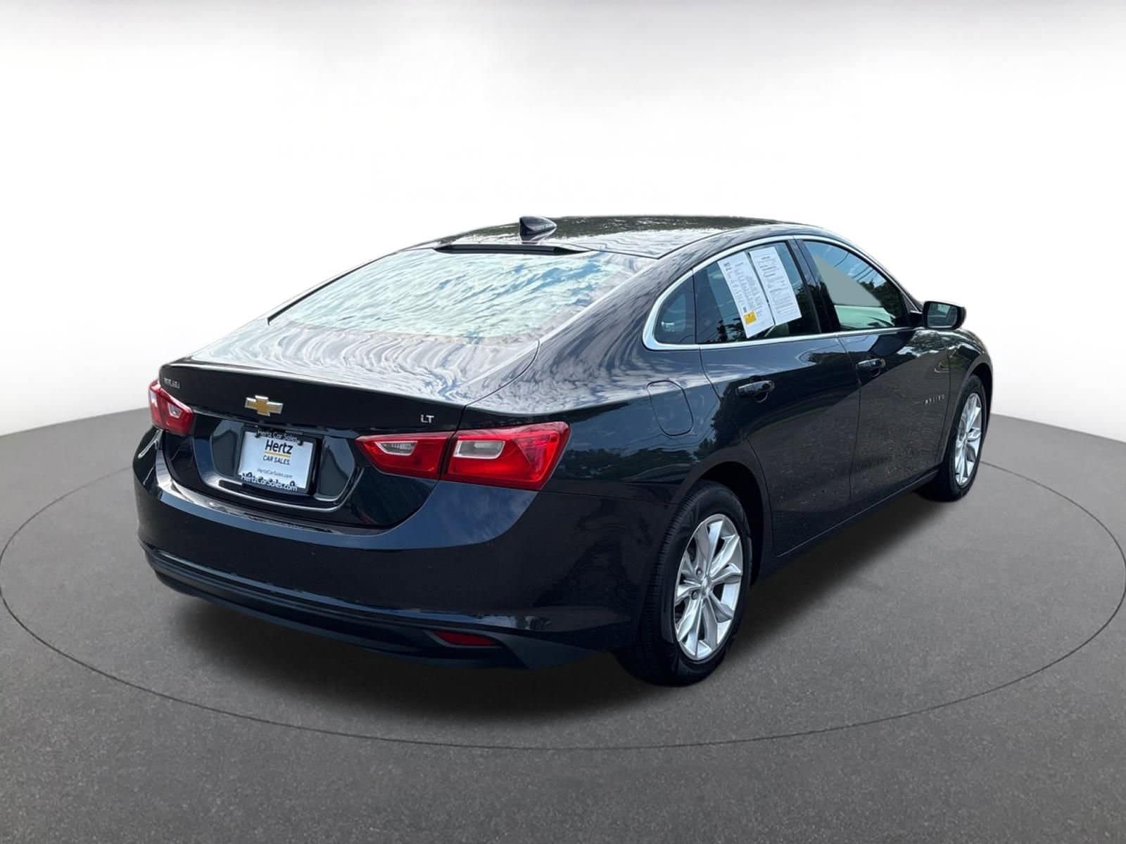 Thumbnail: 2023 Chevrolet Malibu - 7