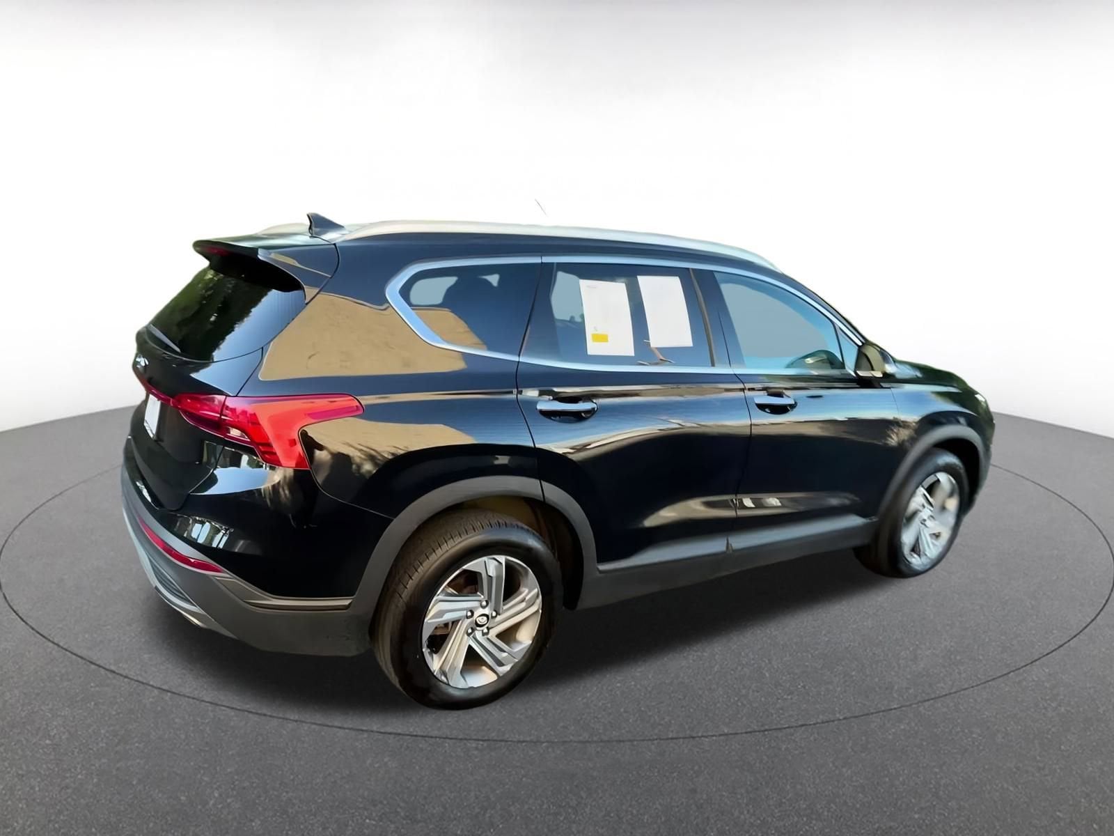 Thumbnail: 2023 Hyundai Santa Fe - 13