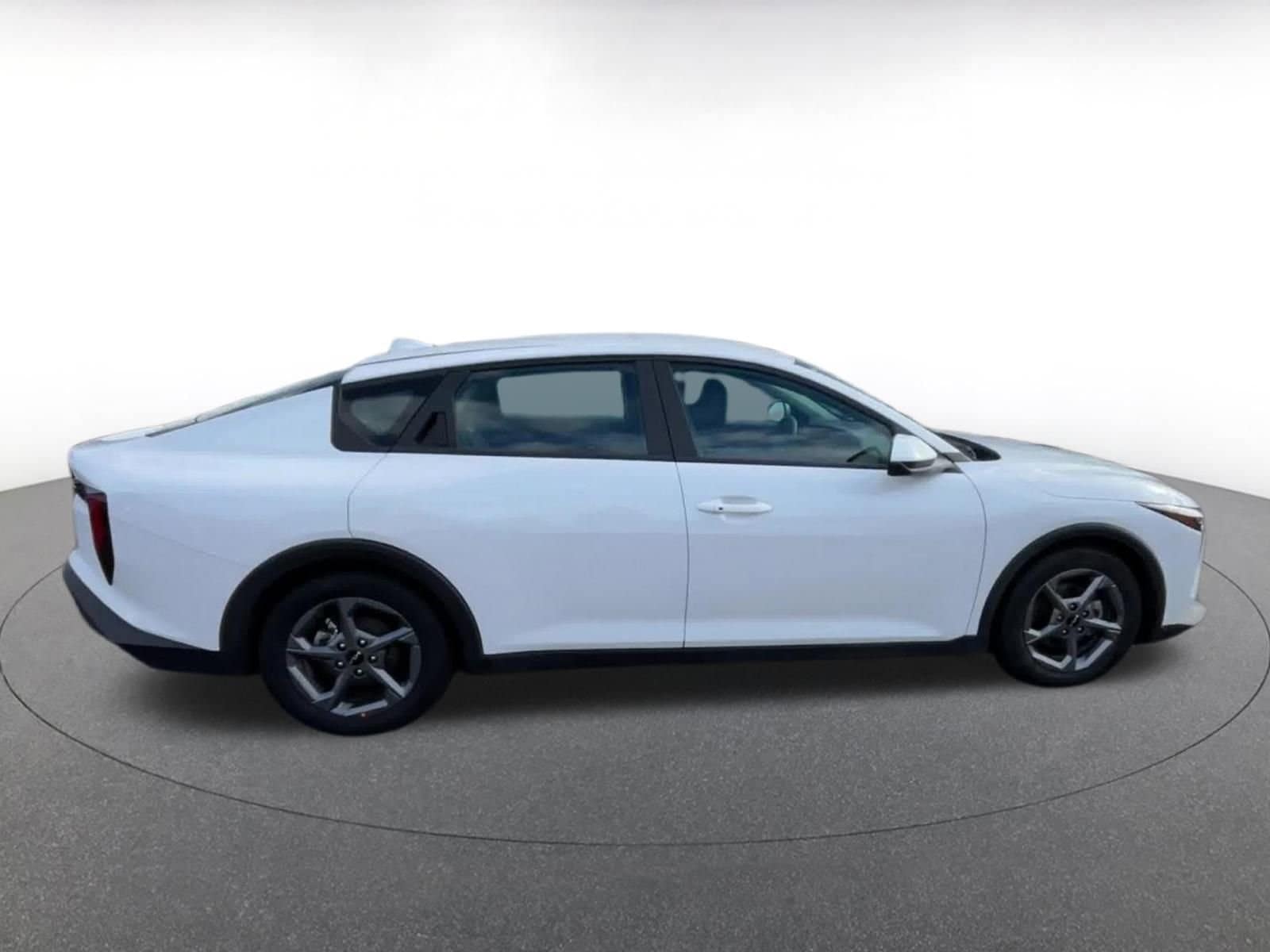 Thumbnail: 2025 Kia K4 - 16