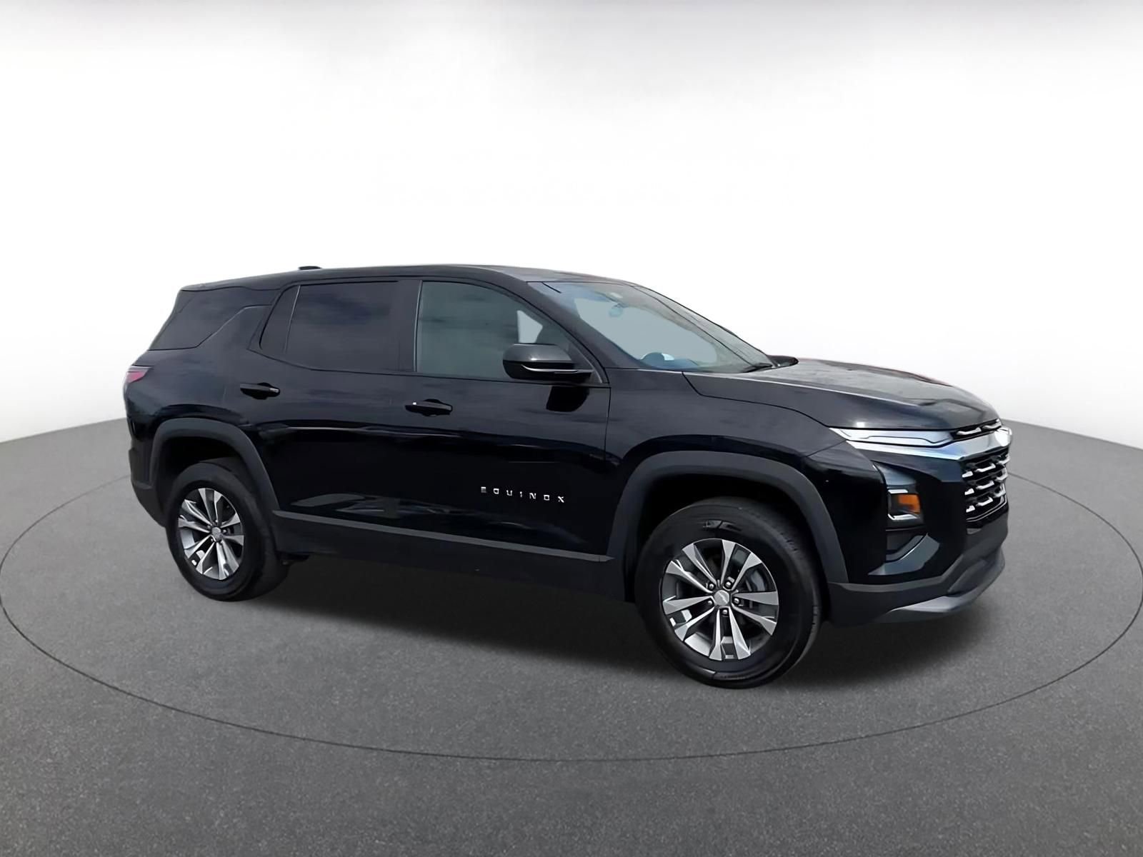 Thumbnail: 2025 Chevrolet Equinox - 2