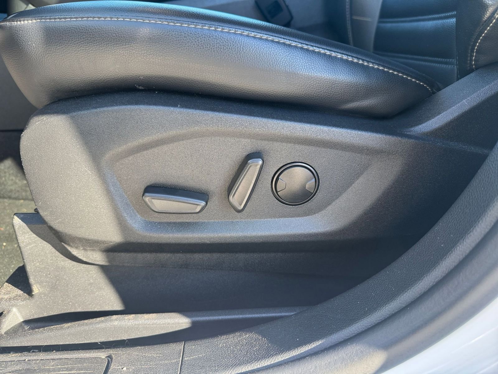 Thumbnail: 2024 Ford Edge - 23