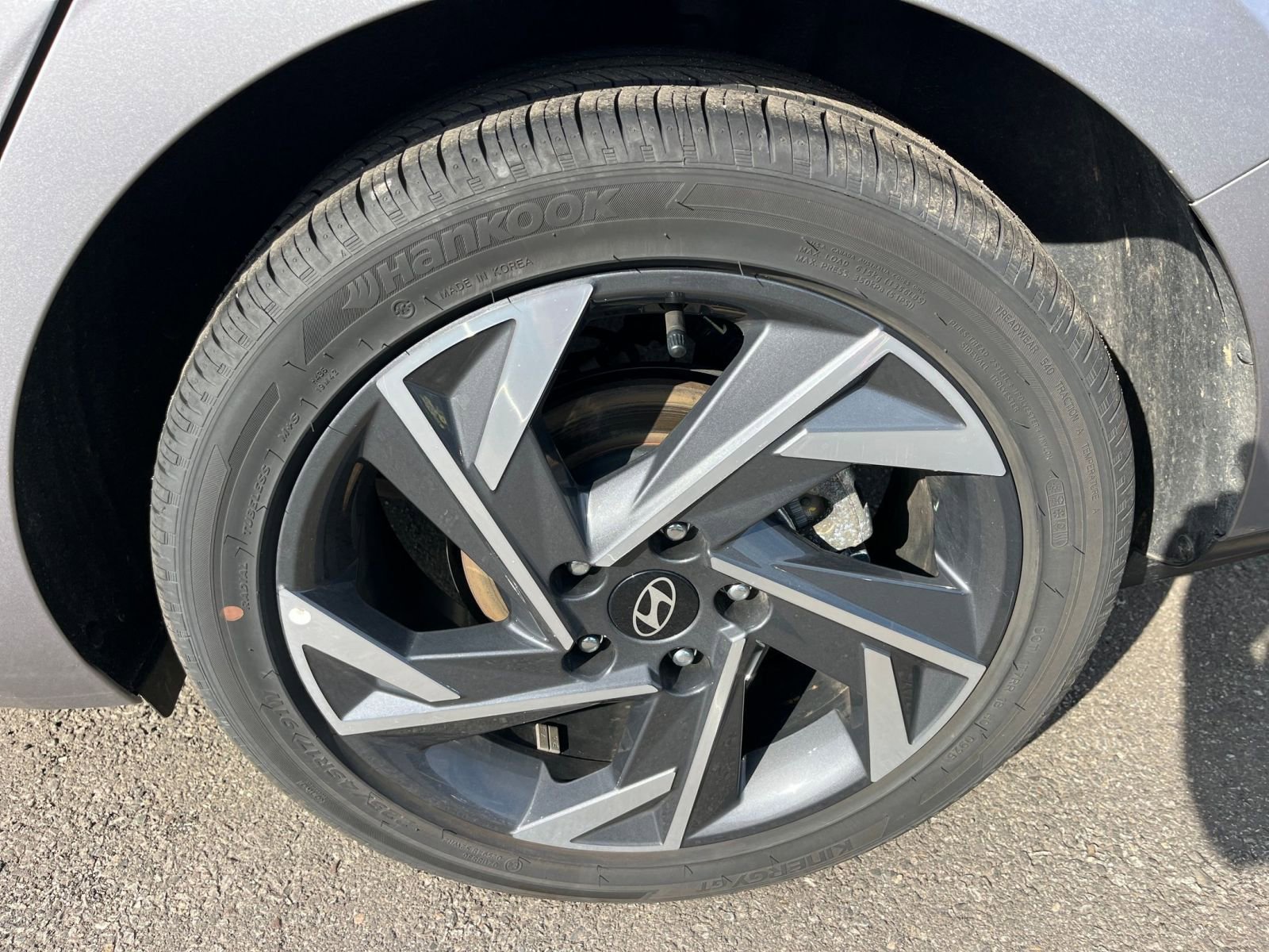 Thumbnail: 2025 Hyundai Elantra - 31