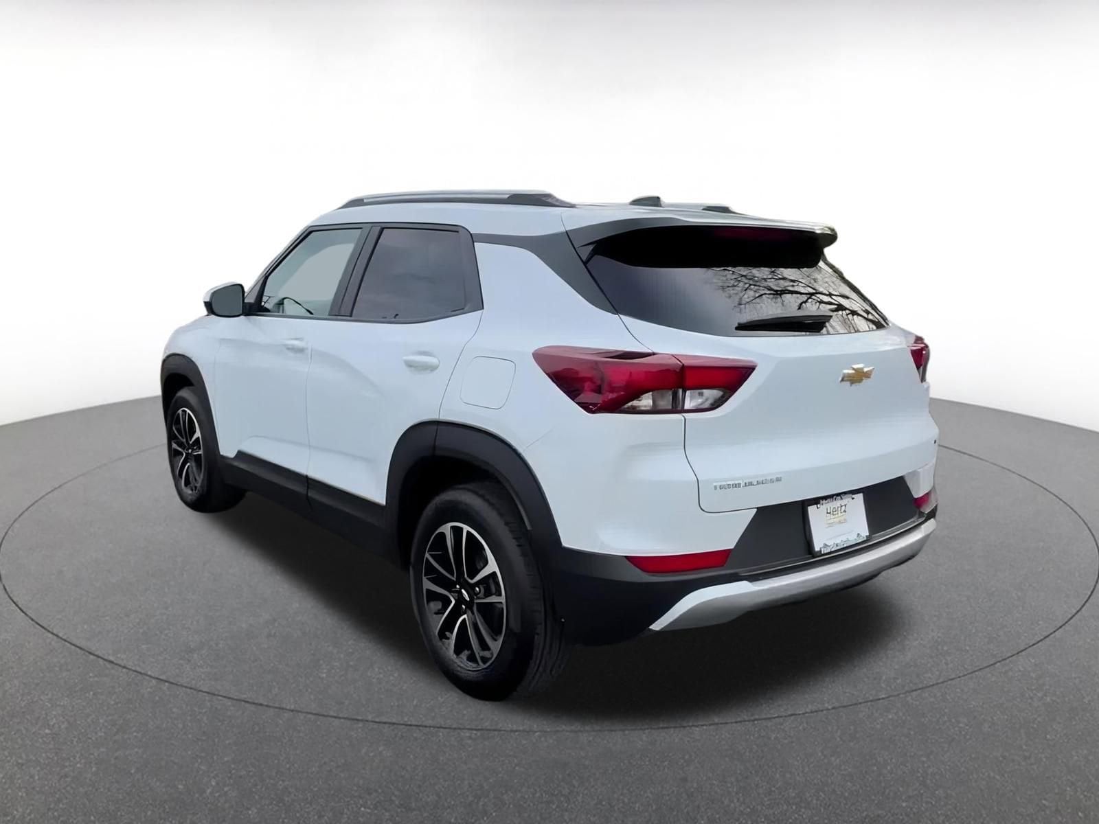 Thumbnail: 2025 Chevrolet TrailBlazer - 11