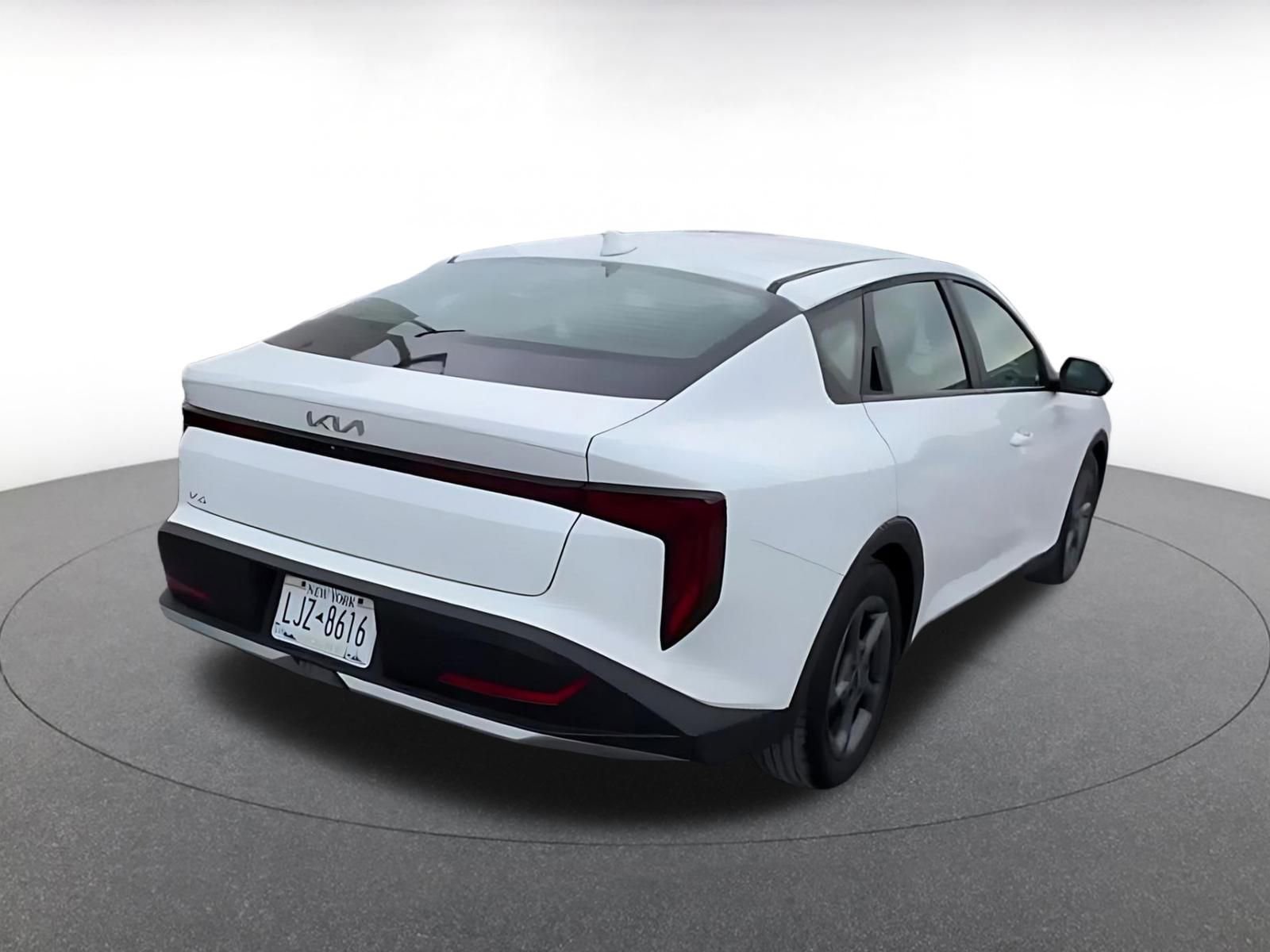 Thumbnail: 2025 Kia K4 - 14