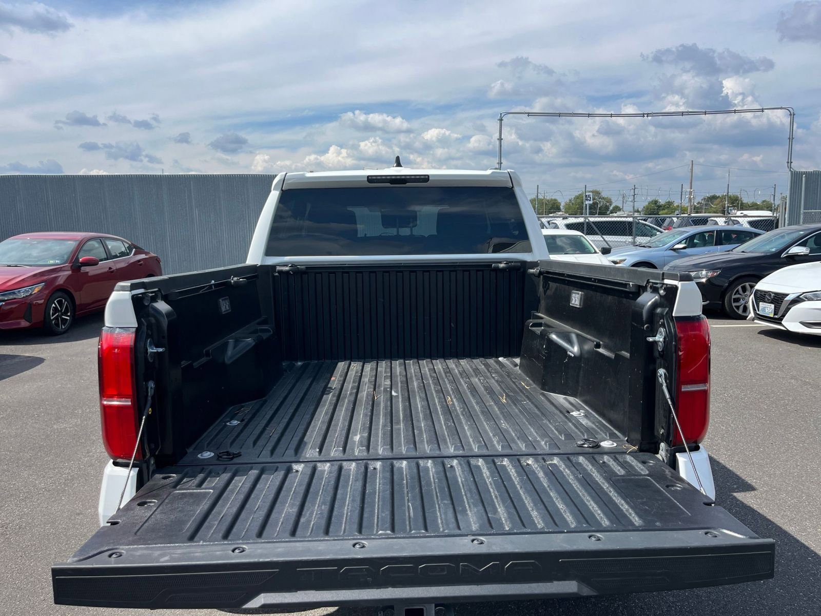 Thumbnail: 2024 Toyota Tacoma - 30