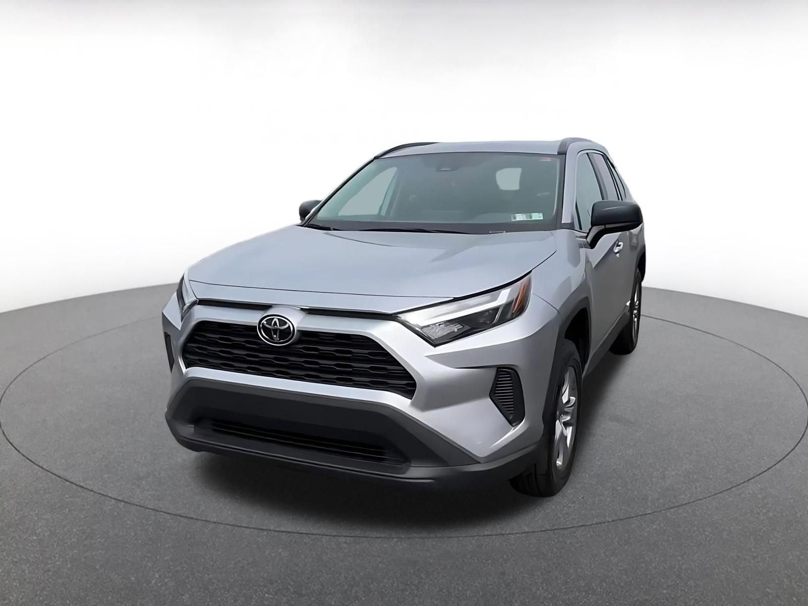 Thumbnail: 2025 Toyota RAV4 - 7