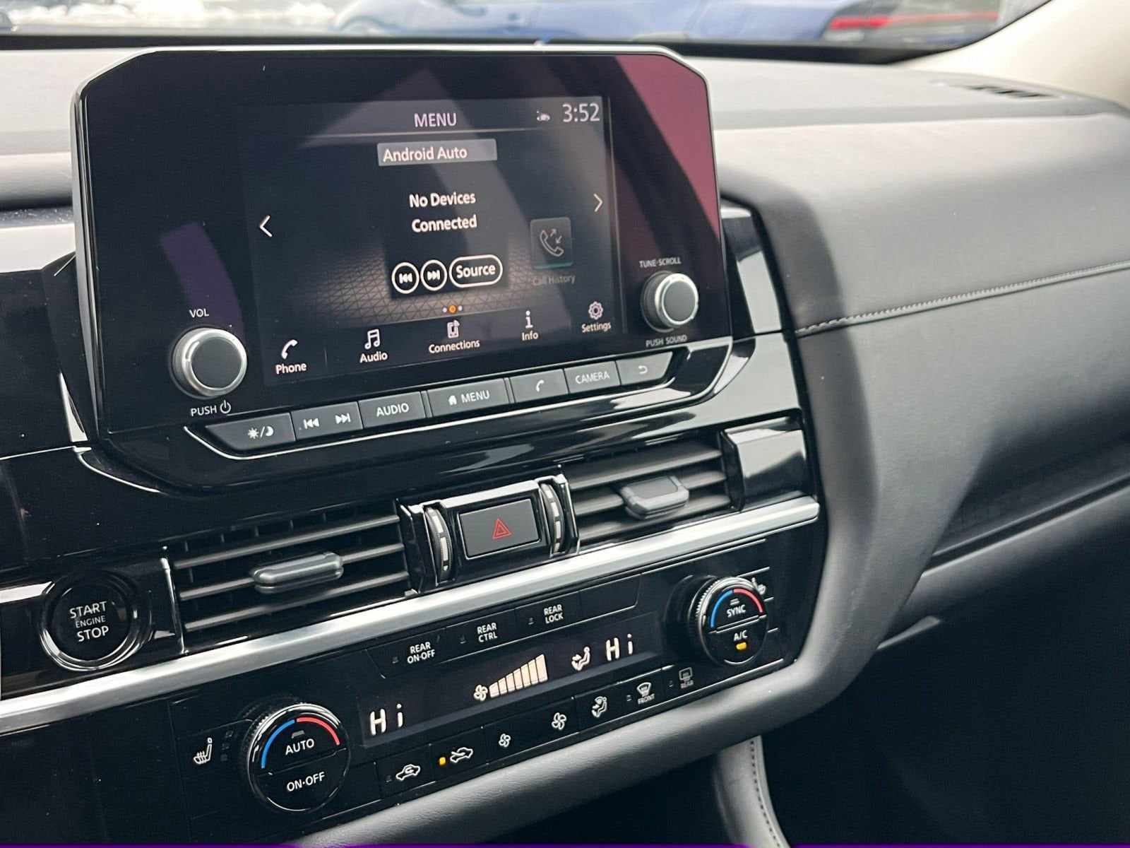 Thumbnail: 2025 Nissan Pathfinder - 20