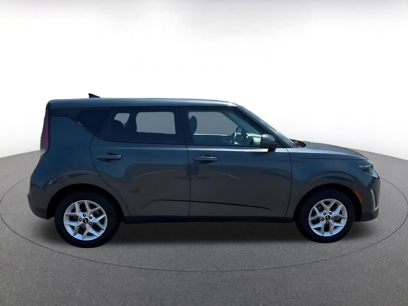 Thumbnail: 2025 Kia Soul - 16