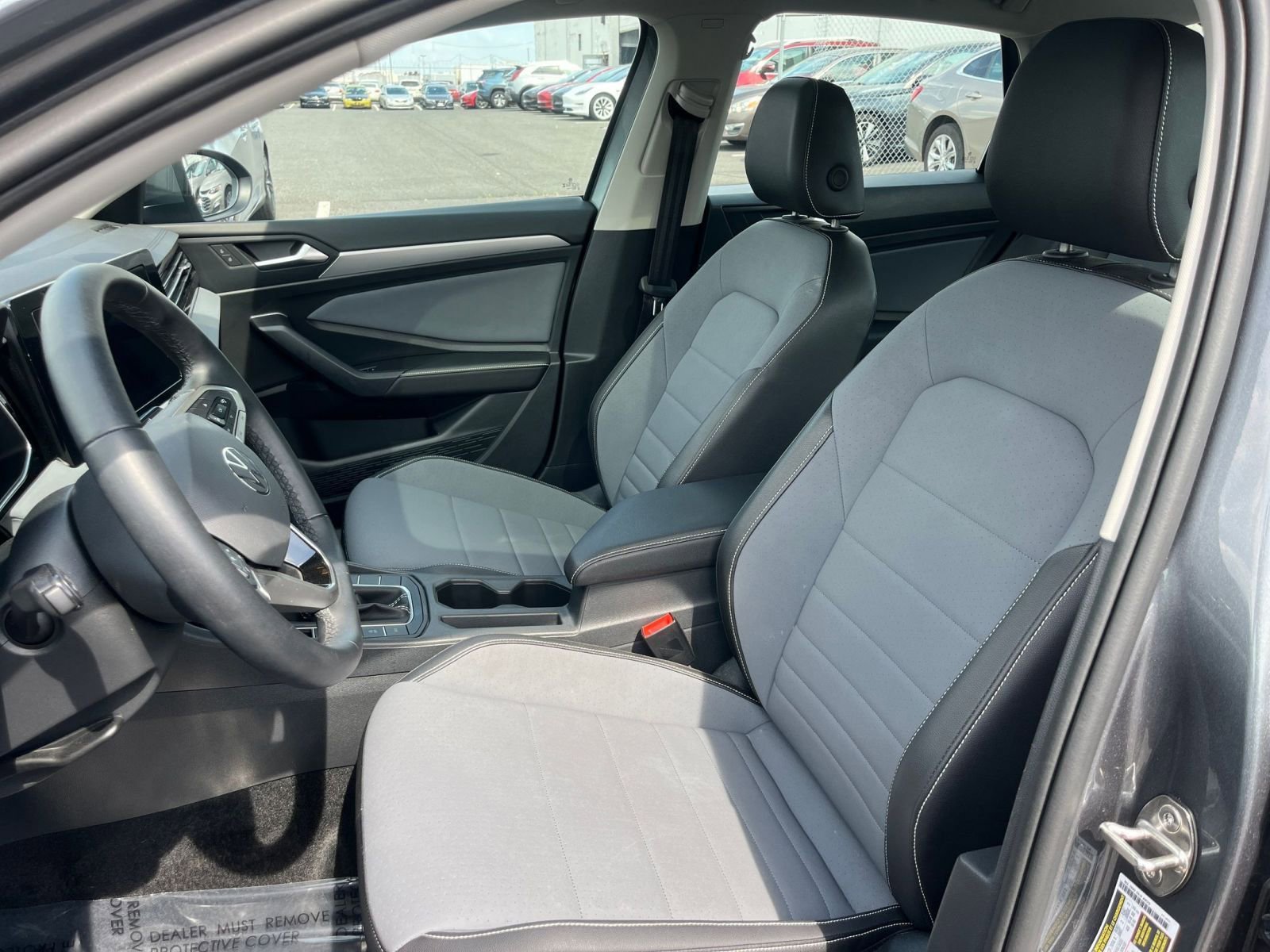 Thumbnail: 2025 Volkswagen Jetta - 35