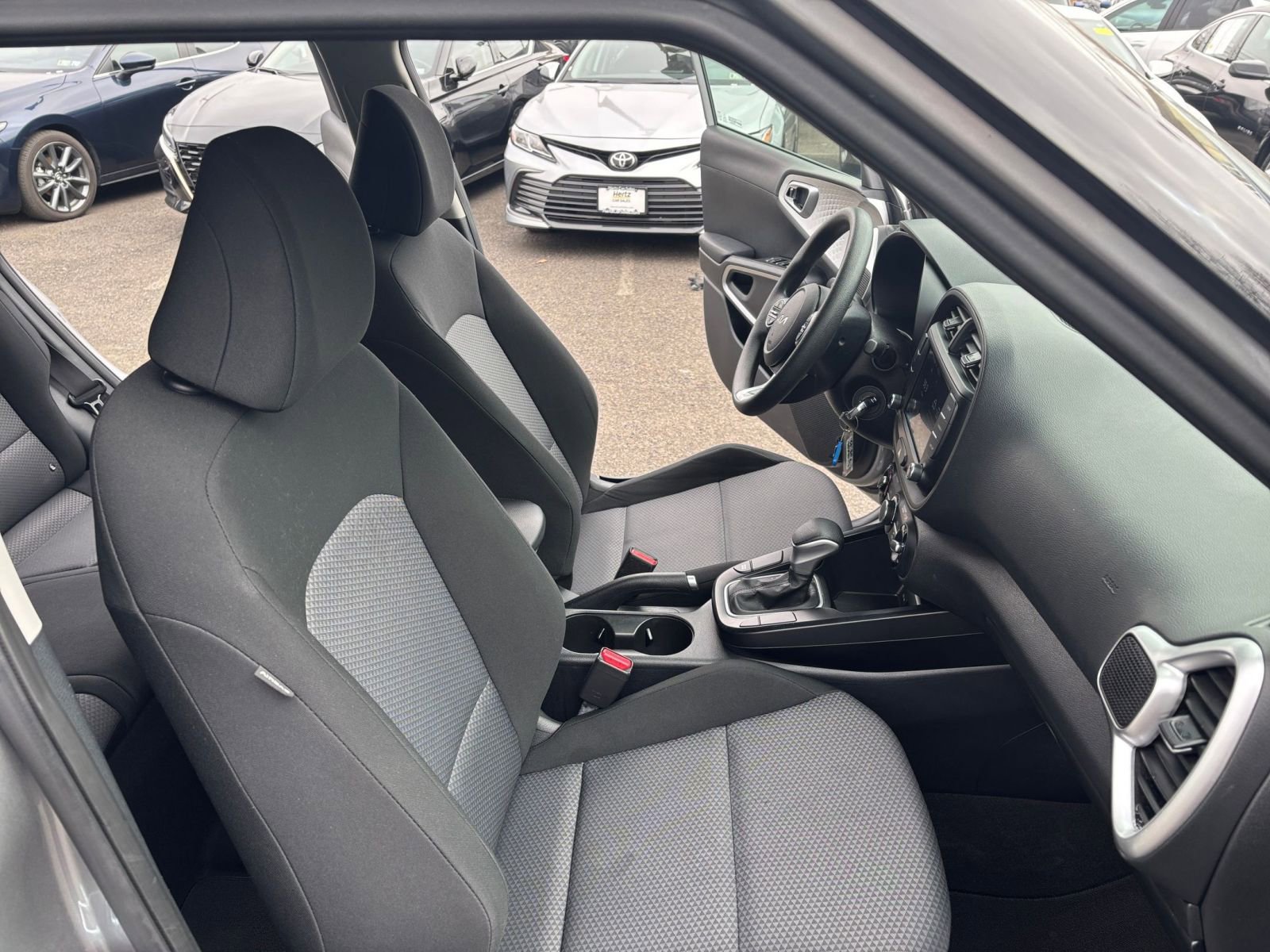 2023 Kia Soul LX 27