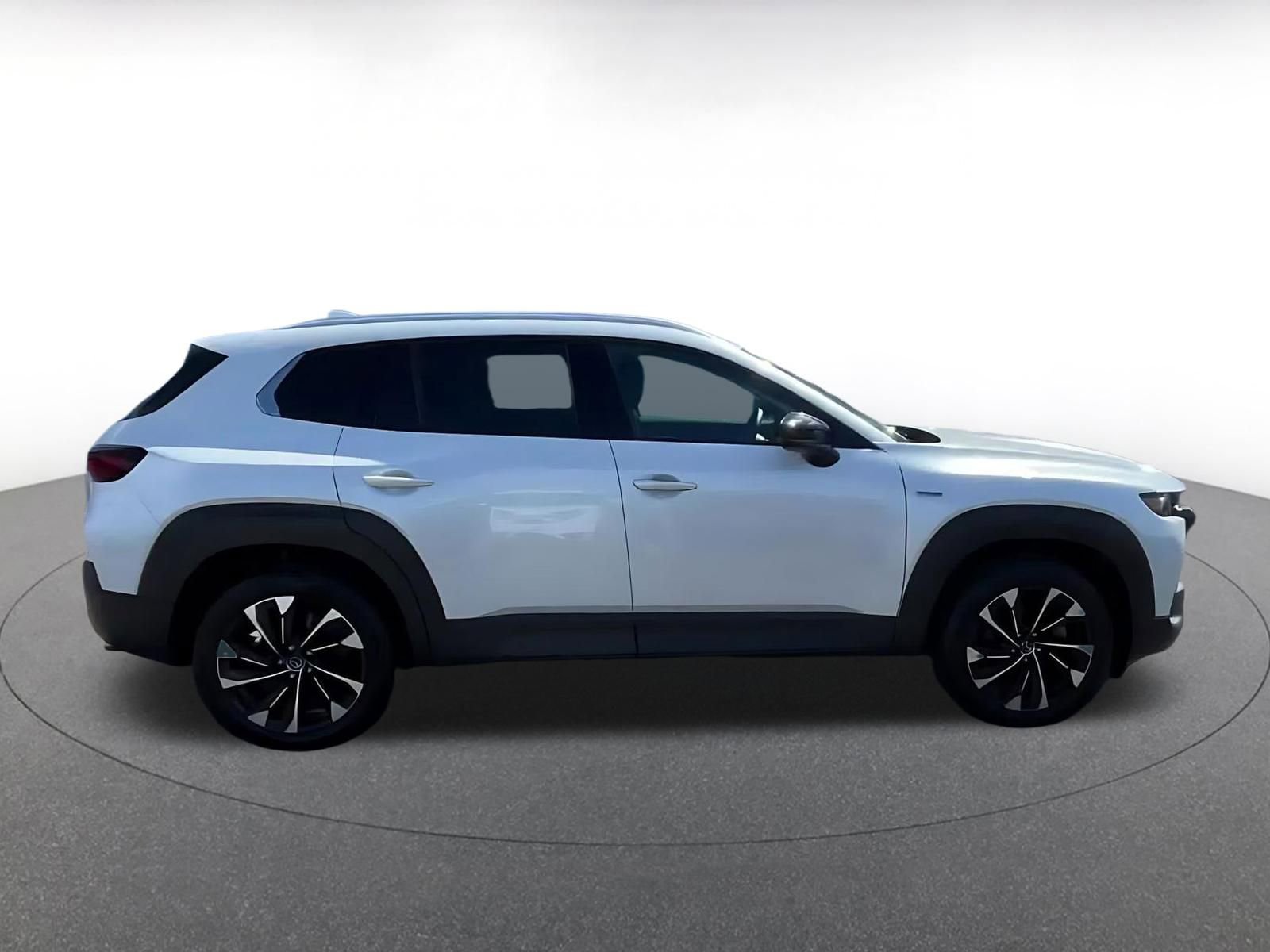 Thumbnail: 2025 Mazda CX-50 - 16